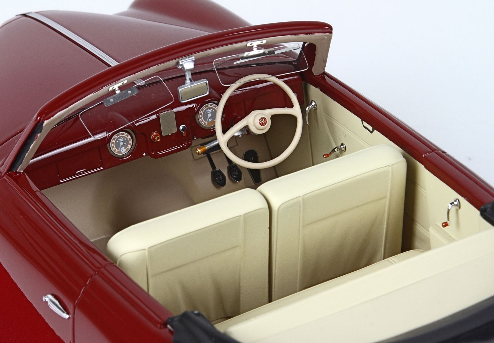 BBR Alfa Romeo 6C 2500 GT "Touring" Villa d'Este | 1:18 - Imagen 11