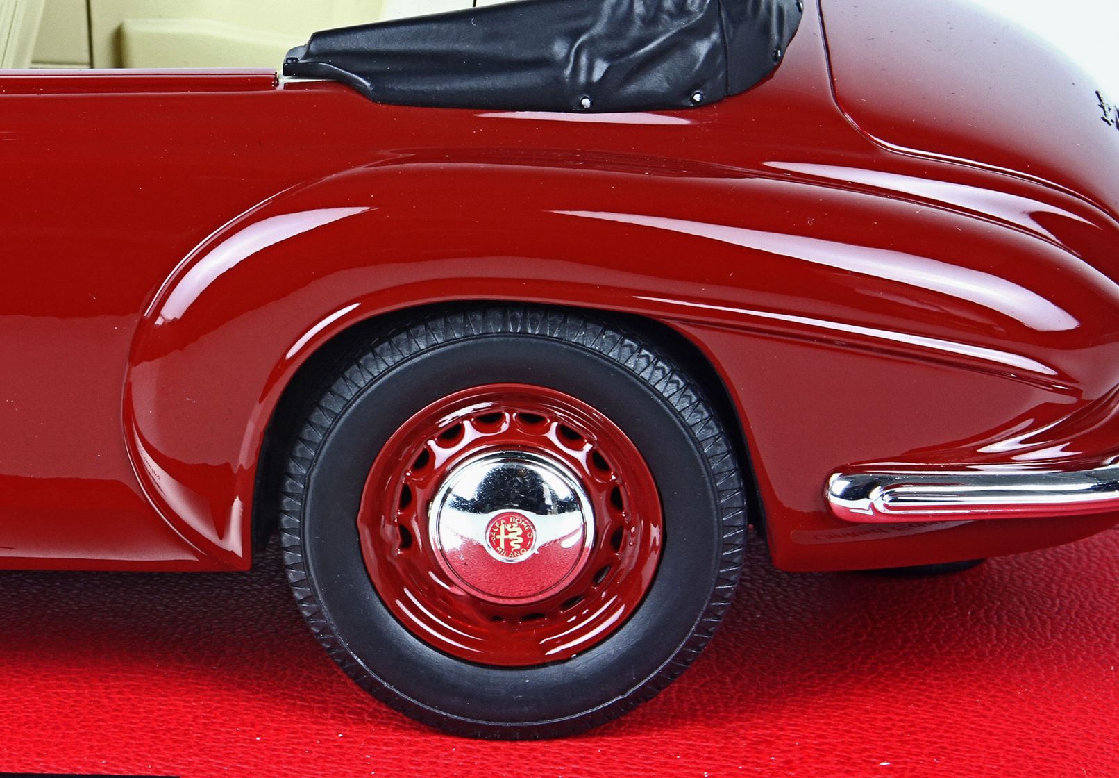 BBR Alfa Romeo 6C 2500 GT "Touring" Villa d'Este | 1:18 - Imagen 5