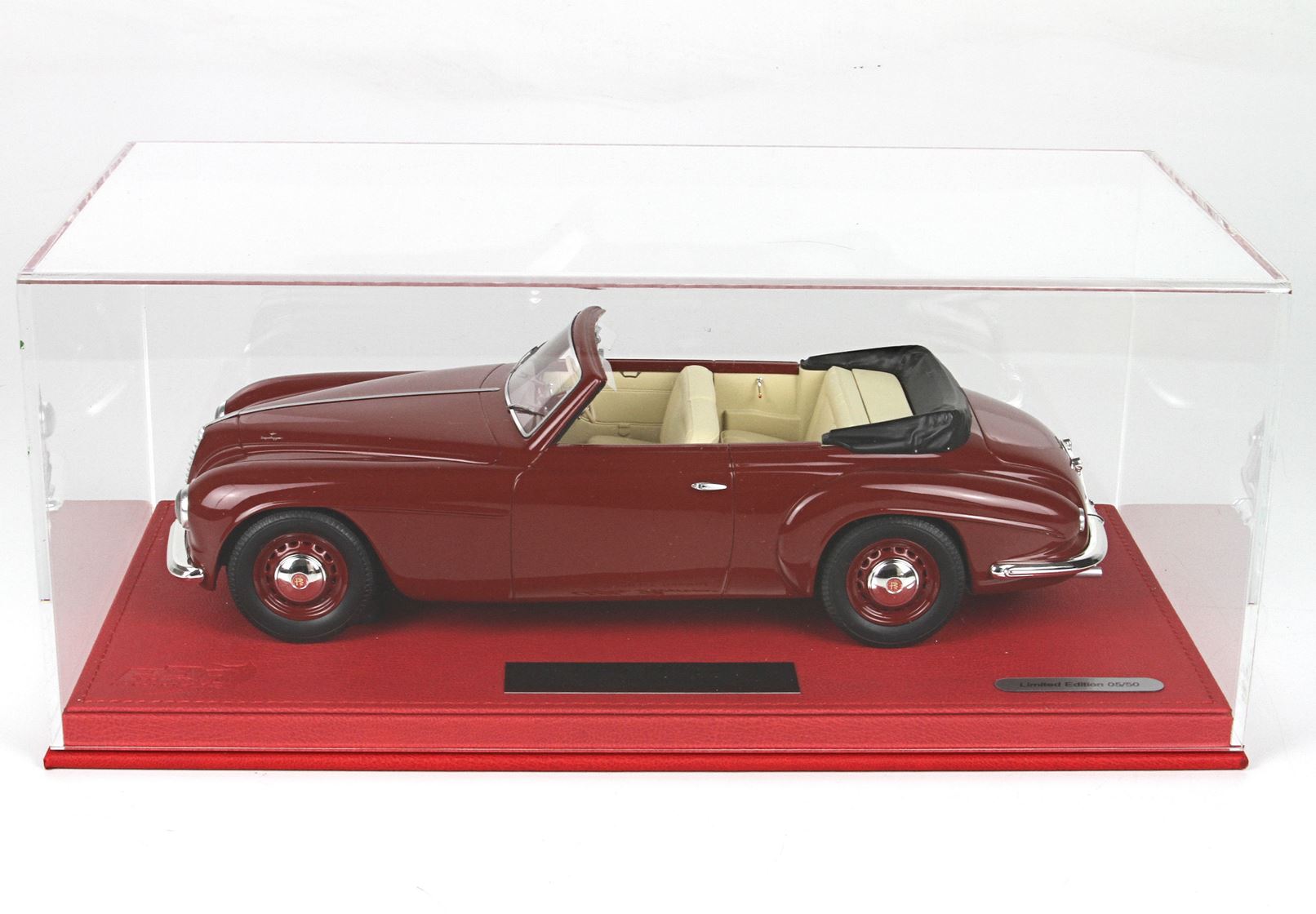 BBR Alfa Romeo 6C 2500 GT "Touring" Villa d'Este | 1:18 - Imagen 13