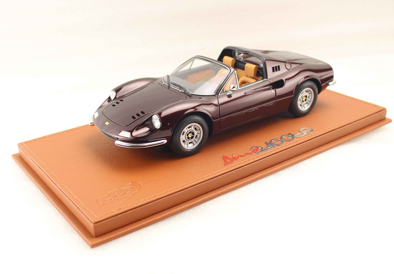 BBR Ferrari Dino 246 GTS 1972 - Burgundy | 1:18