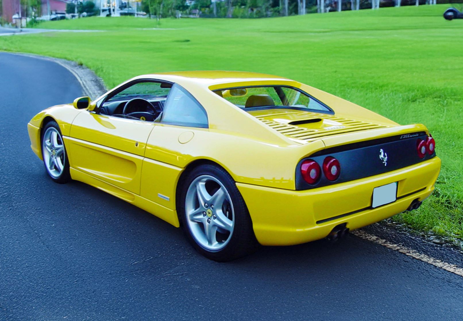 BBR Ferrari F355 Berlinetta 1994 - Modena Yellow | 1:18