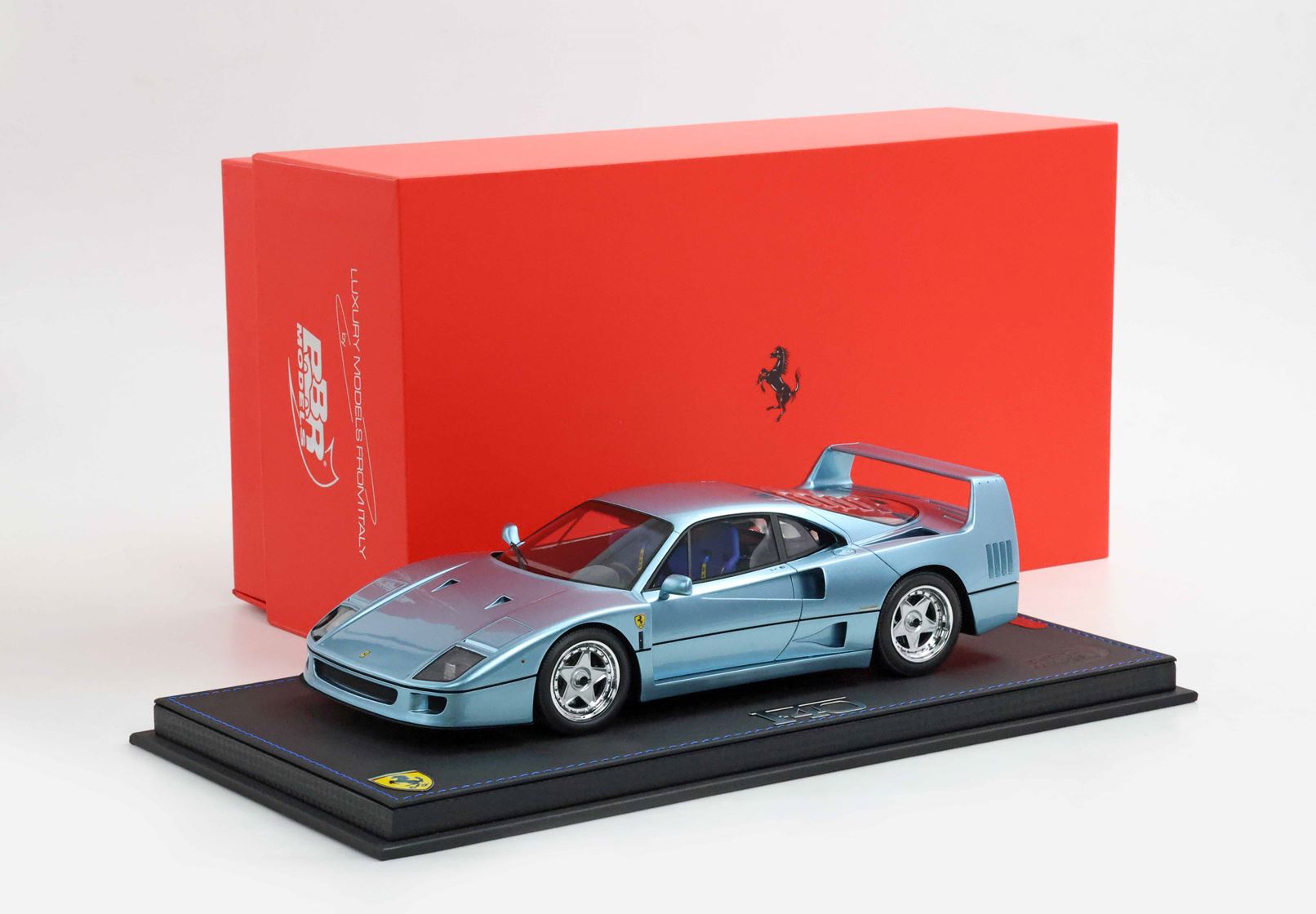 BBR Ferrari F40 1987 - Hyperion Blue | 1:18 - Immagine 10