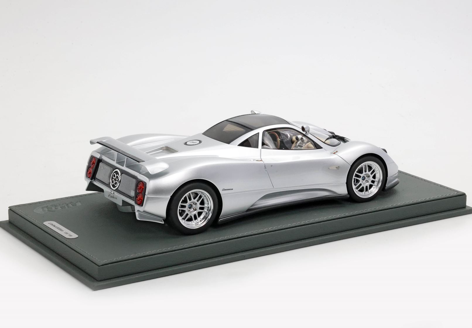 BBR Pagani Zonda C12 001 20th Anniversary - Silver | 1:18 - Imagen 2