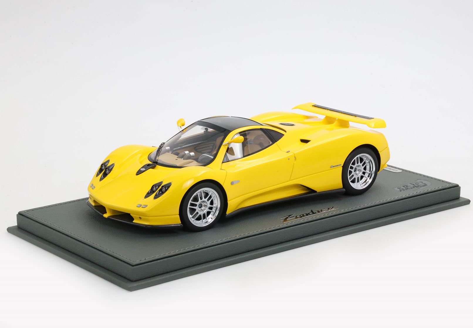 BBR Pagani Zonda C12 - Yellow | 1:18