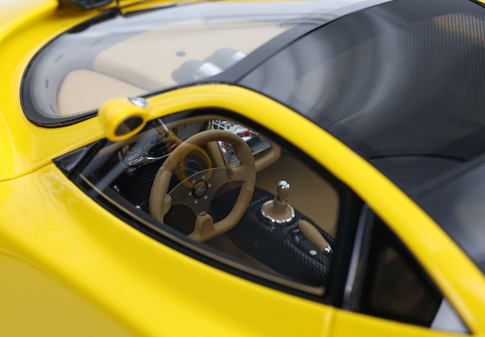 BBR Pagani Zonda C12 - Yellow | 1:18 - Imagen 6