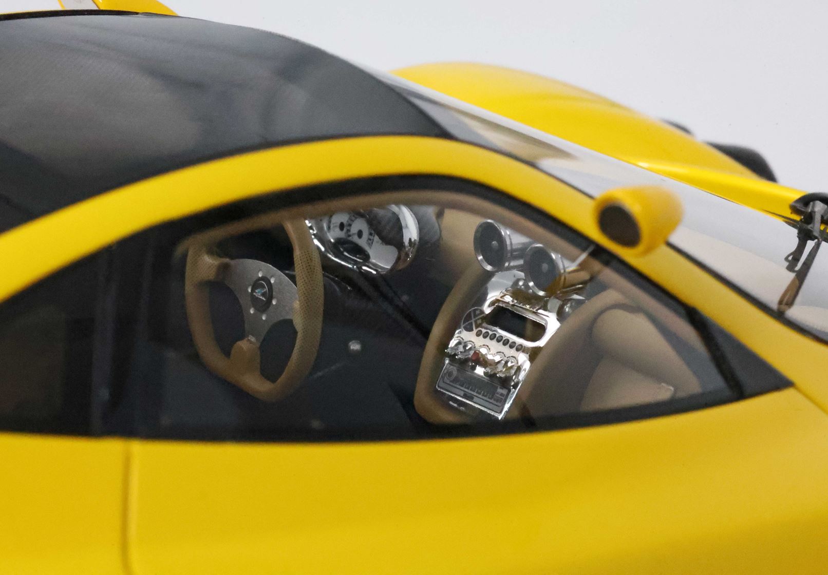 BBR Pagani Zonda C12 - Yellow | 1:18 - Imagen 7