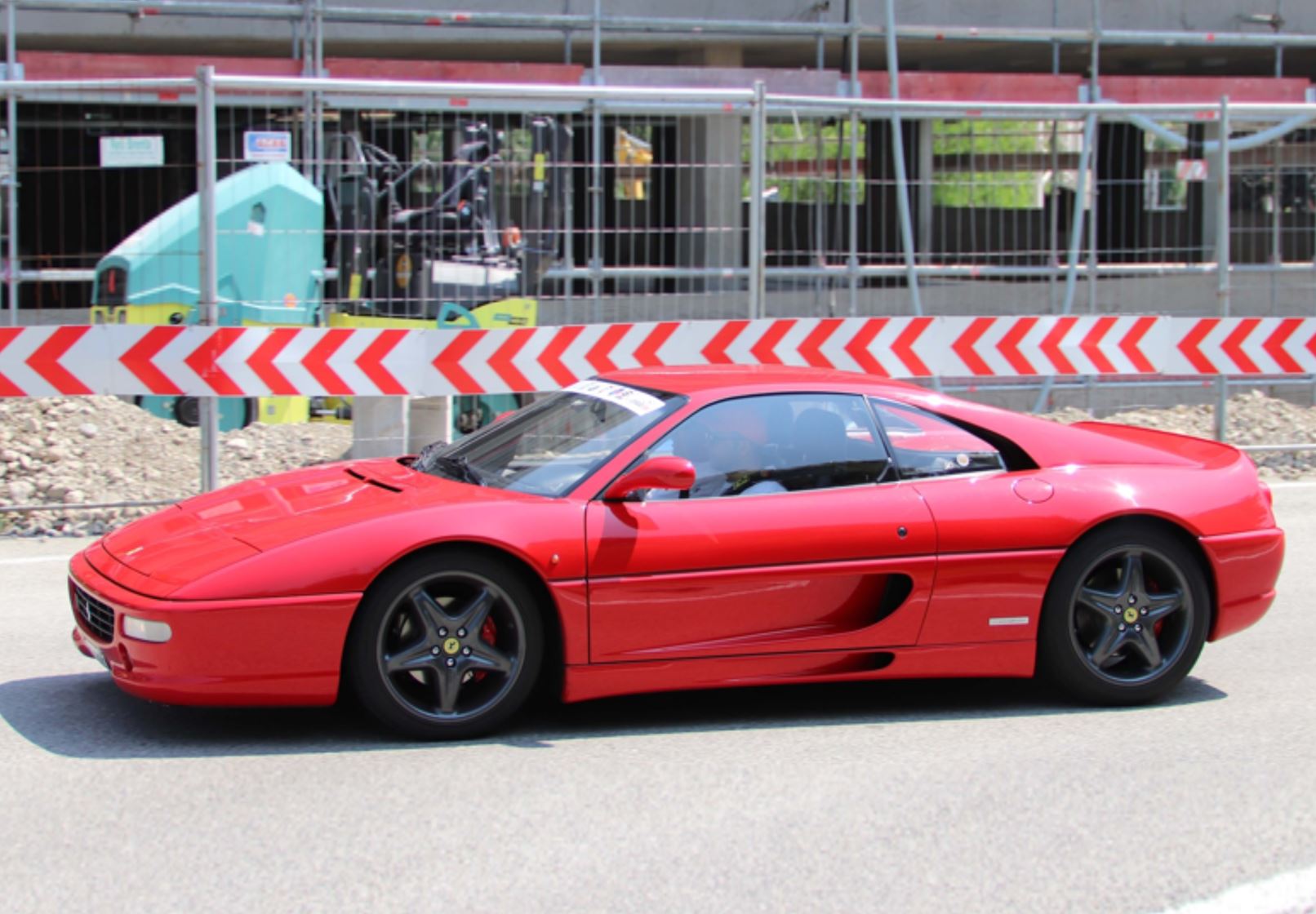 BBR Ferrari F355 F1 Berlinetta Challenge Grid - Red | 1:18