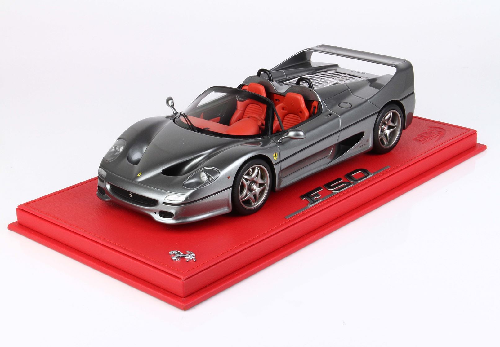 BBR Ferrari F50 1995 Spider Version - Metallic Iron Grey | 1:18 - Imagen 10