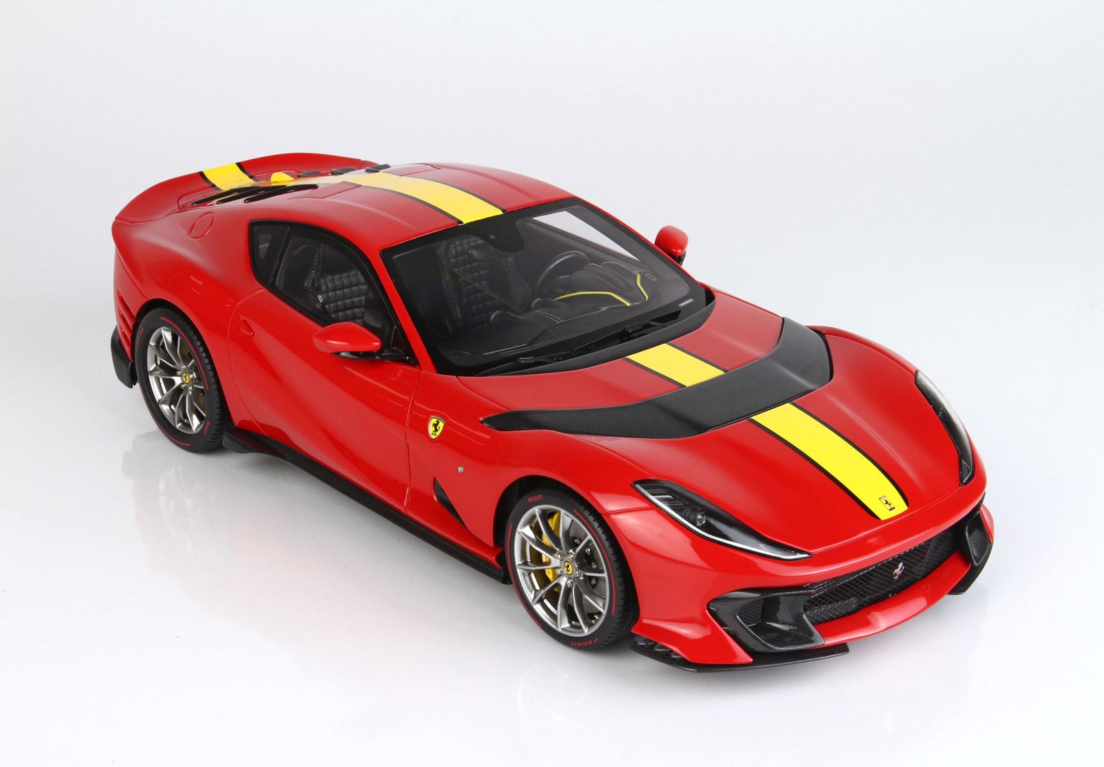 BBR Ferrari 812 Competizione 2021 - Red | 1:18 - Imagen 13