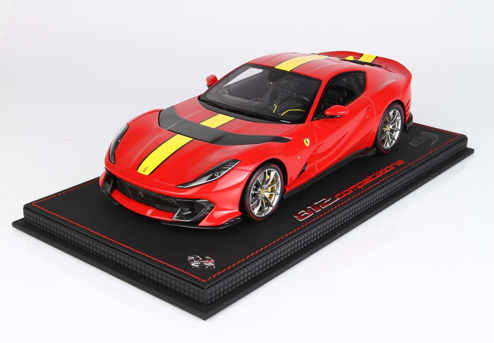 BBR Ferrari 812 Competizione 2021 - Red | 1:18 - Imagen 11