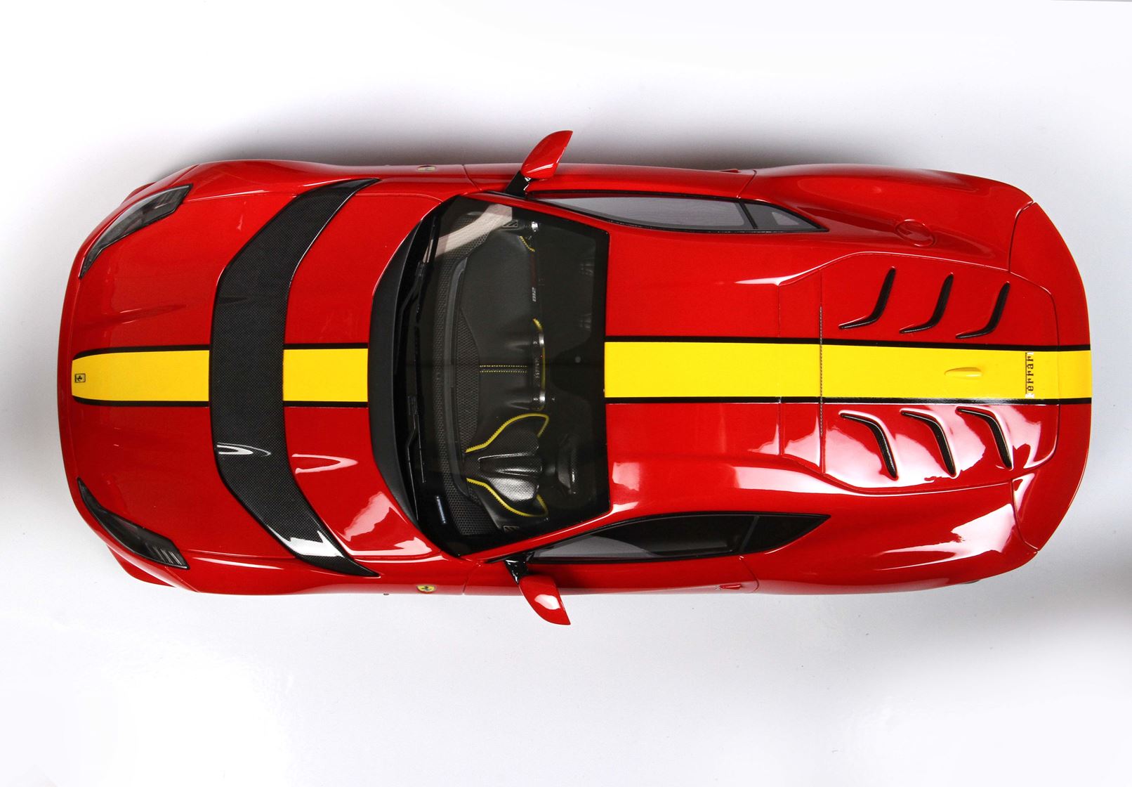 BBR Ferrari 812 Competizione 2021 - Red | 1:18 - Imagen 9