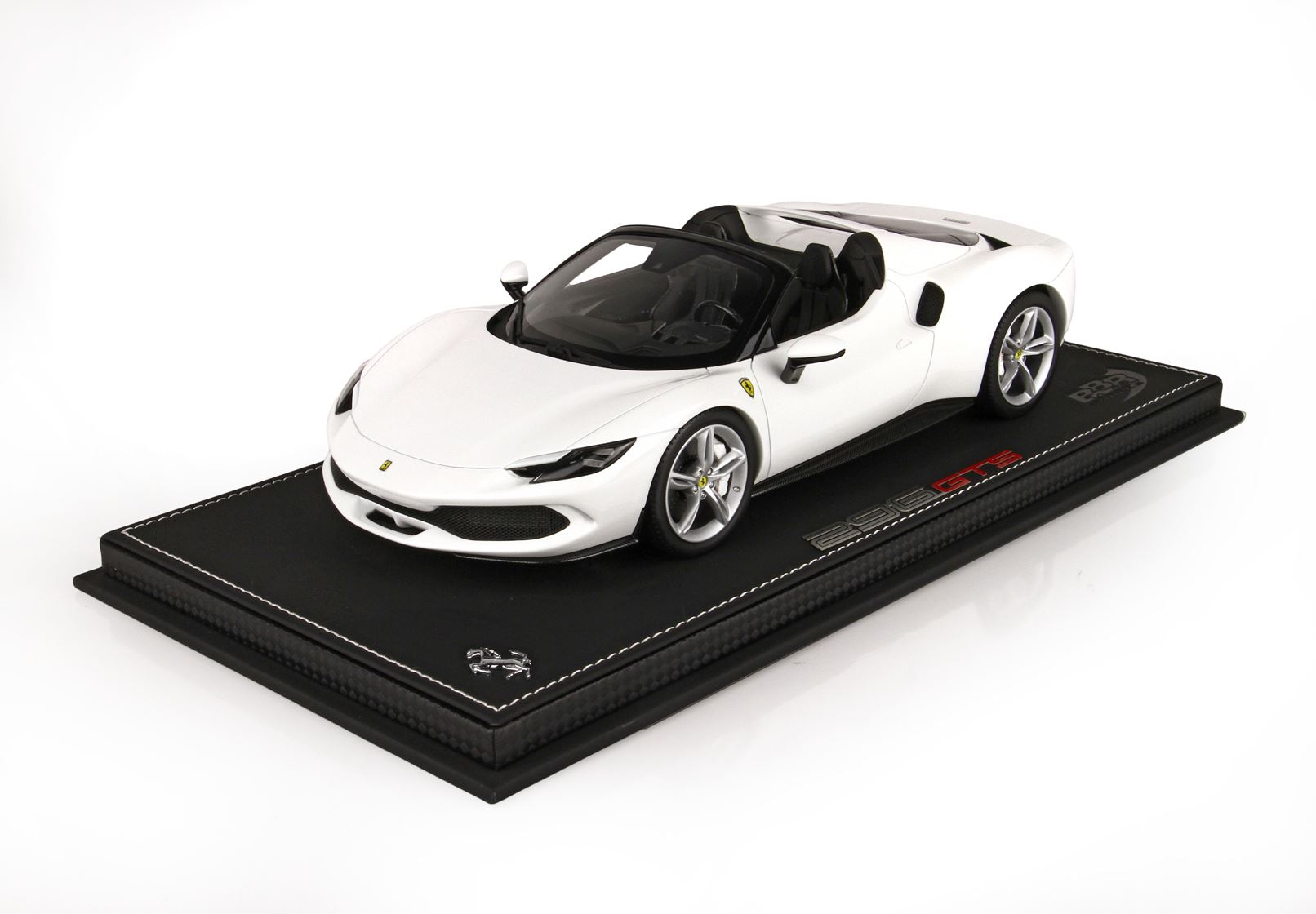 BBR Ferrari 296 GTS - Blanco Cervino | 1:18