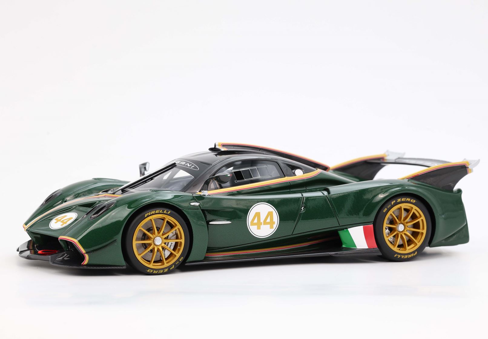 BBR Pagani Huayra R - Gloss Emerald Green Carbon | 1:18 - Immagine 6