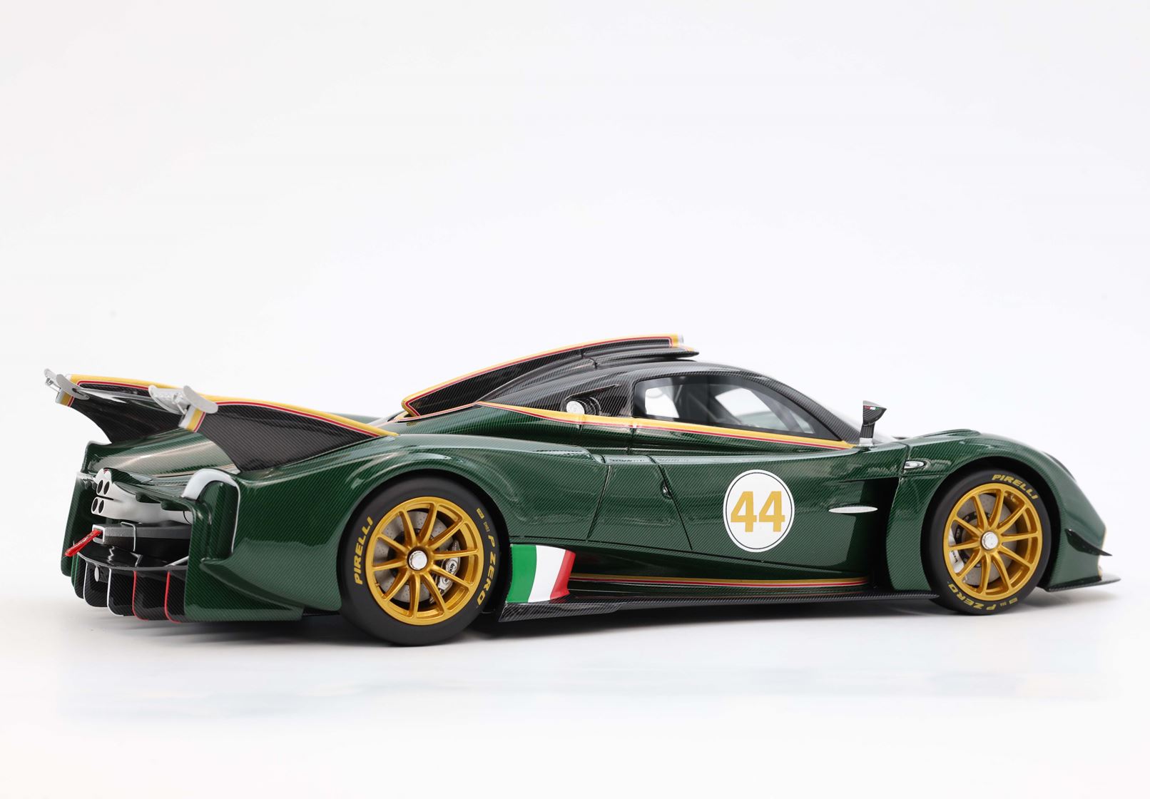 BBR Pagani Huayra R - Gloss Emerald Green Carbon | 1:18 - Immagine 7
