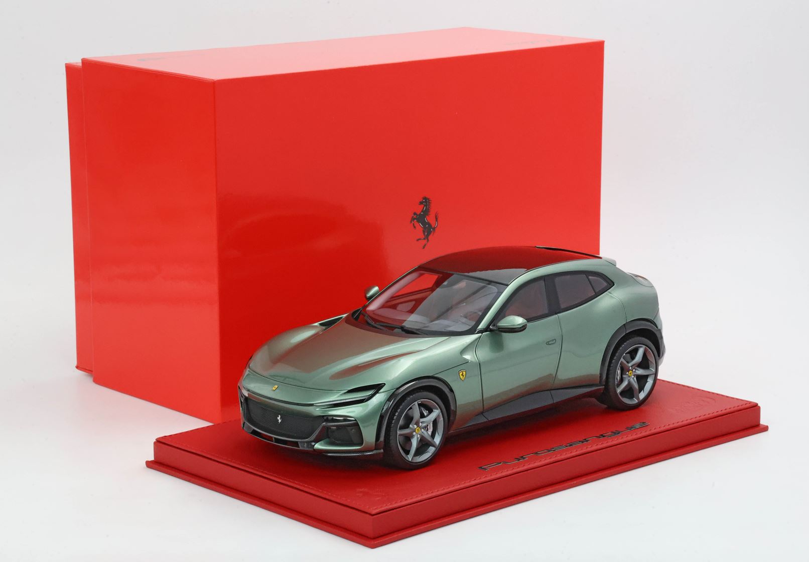 BBR Ferrari Purosangue Piero Lardi Ferrari Personal Car - Dora Green | 1:18 - Imagen 7