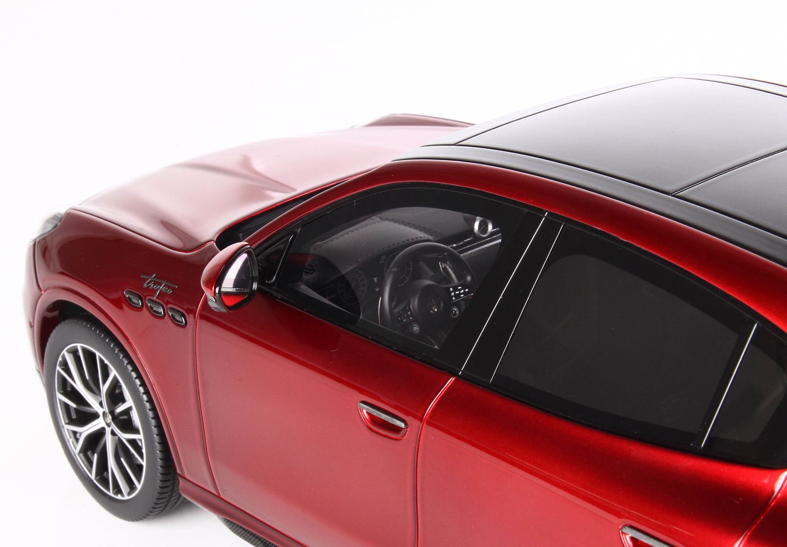 BBR Maserati Grecale Trofeo - Red Granturismo | 1:18 - Imagen 7