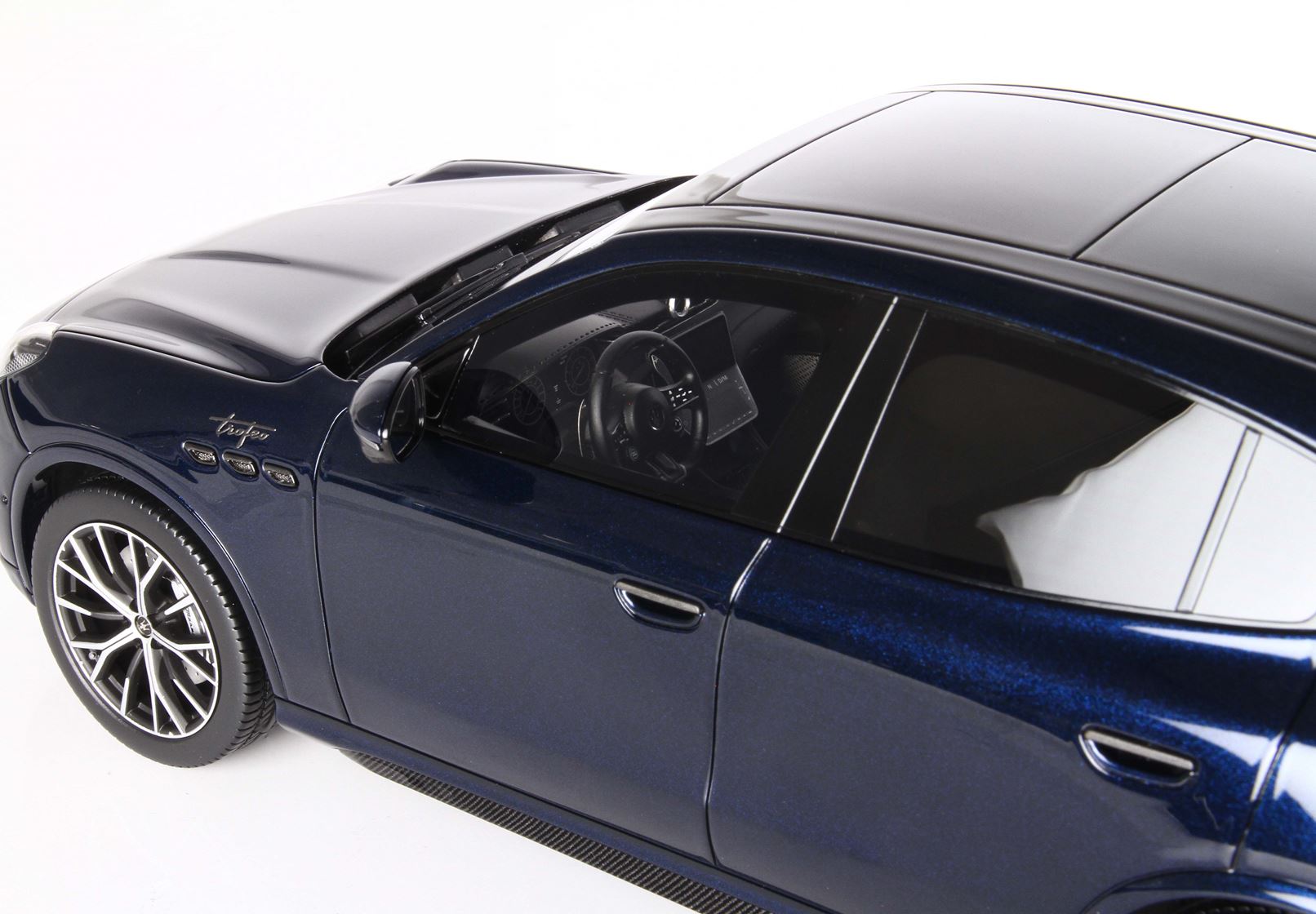 BBR Maserati Grecale Trofeo - Blue Nobile | 1:18 - Imagen 6