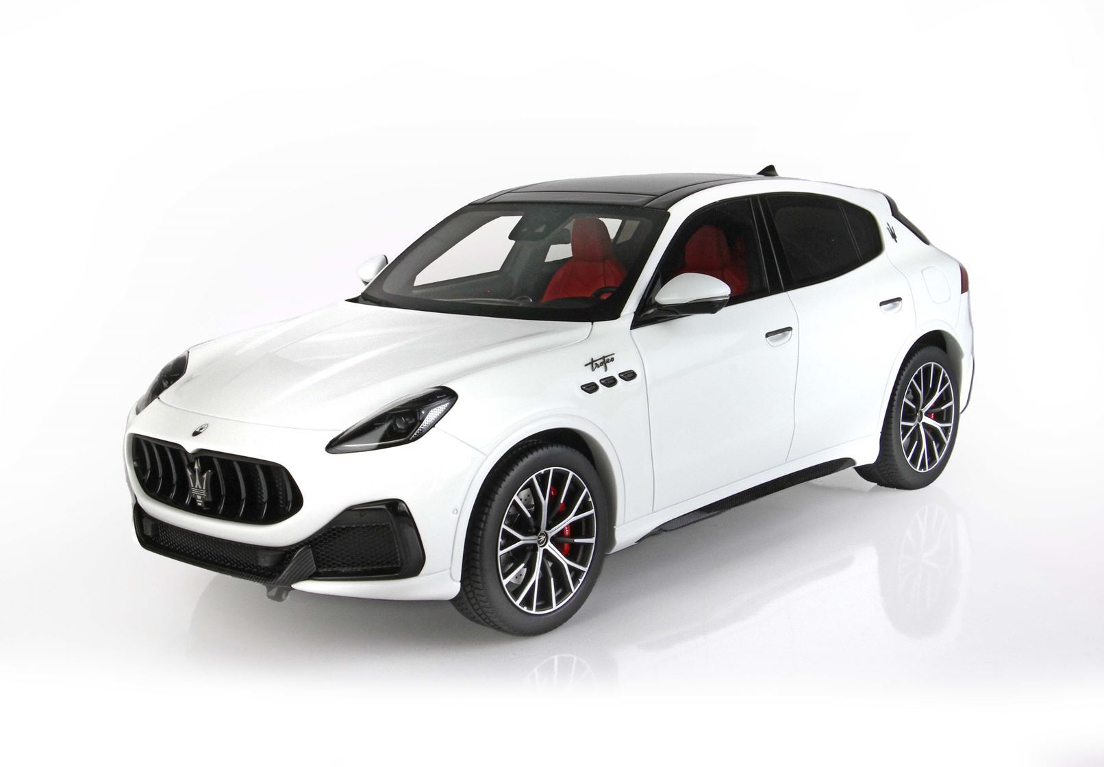BBR Maserati Grecale Trofeo - White | 1:18 - Imagen 3