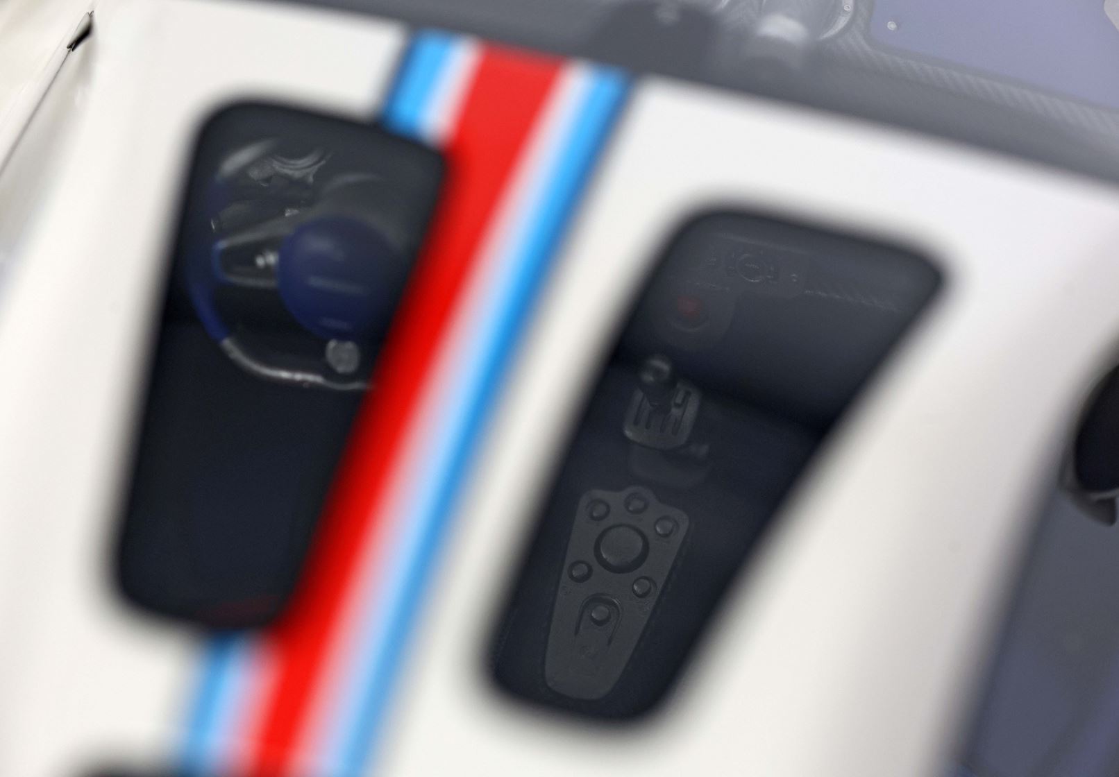 BBR Pagani Utopia Coupe The Coyote - Benny White | 1:18 - Imagen 8