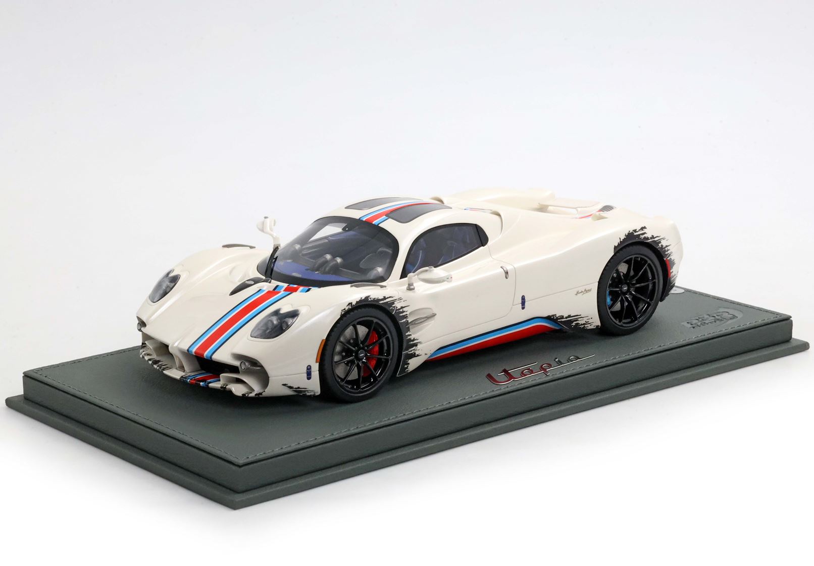 BBR Pagani Utopia Coupe The Coyote - Benny White | 1:18