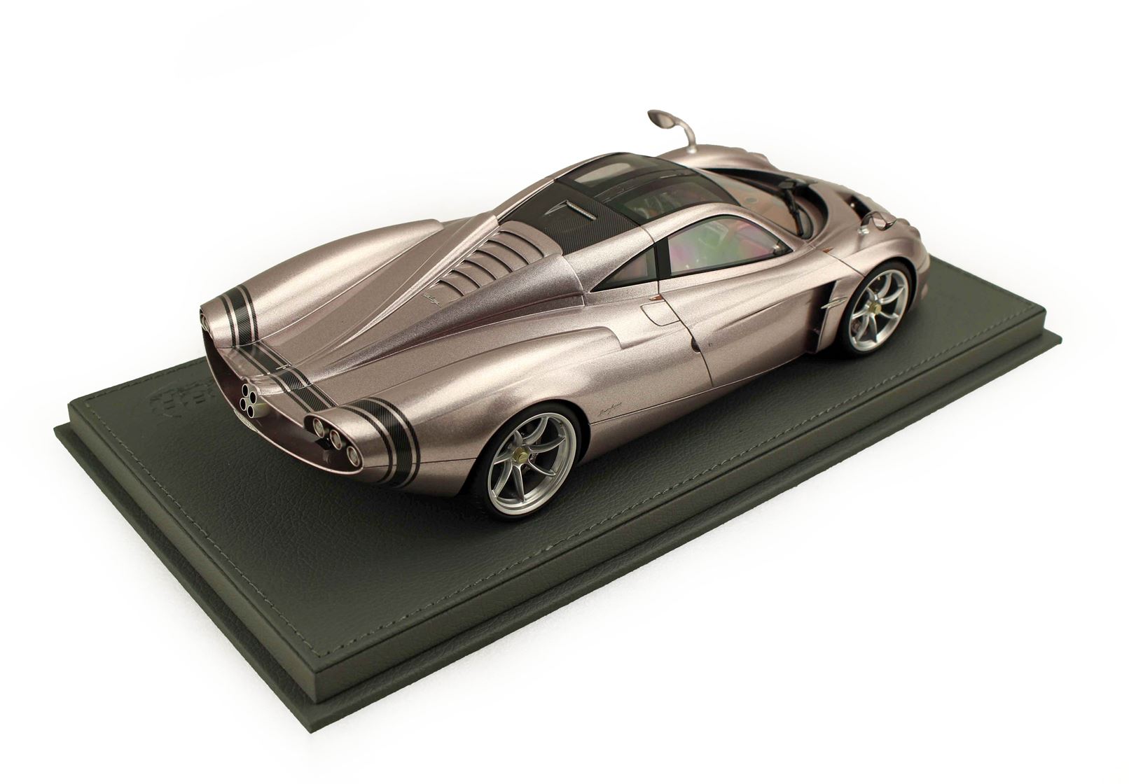 BBR Pagani Huayra Codalunga - Iridescent Bronze Aymara | 1:18 - Imagen 2
