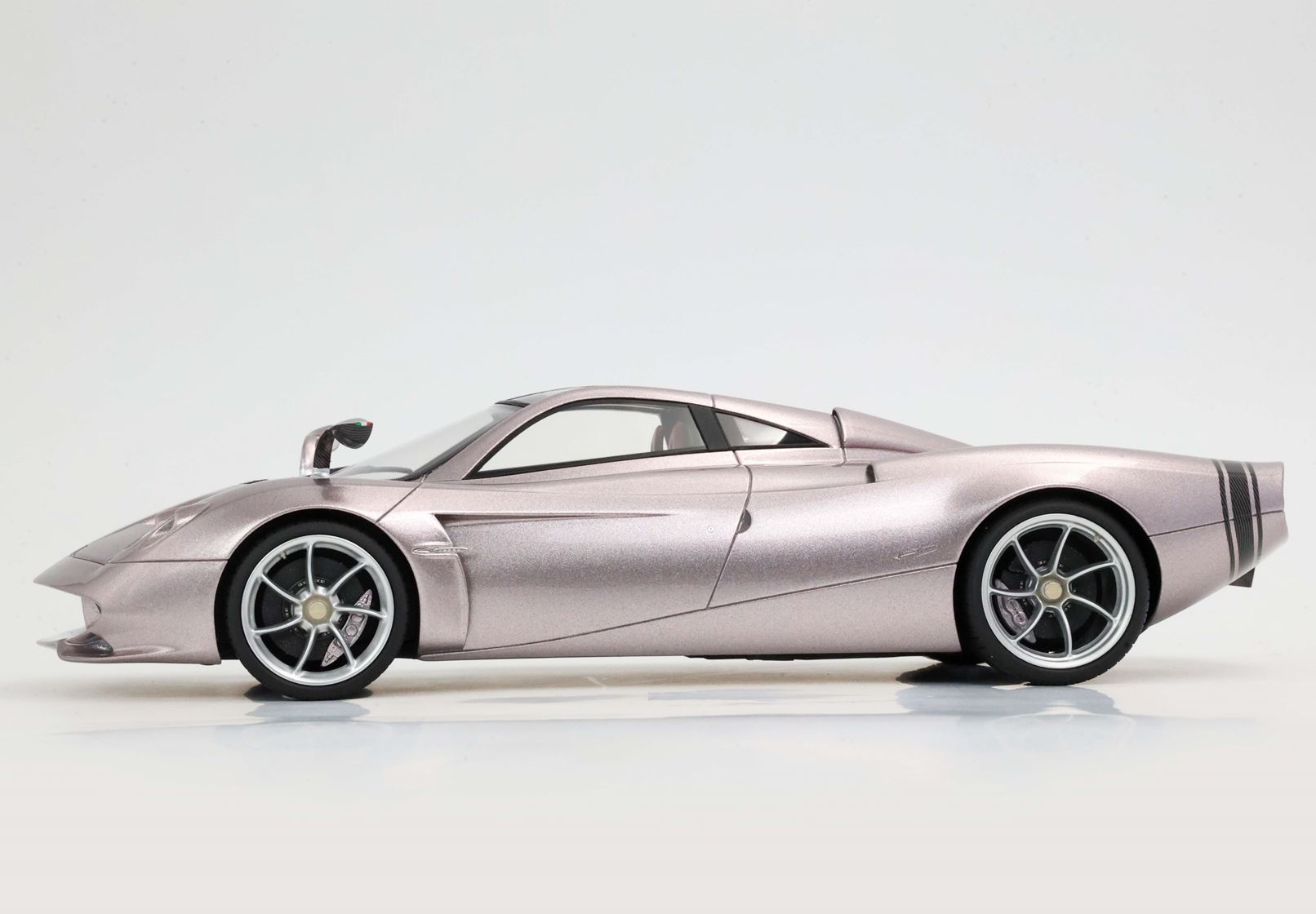 BBR Pagani Huayra Codalunga - Iridescent Bronze Aymara | 1:18 - Imagen 6