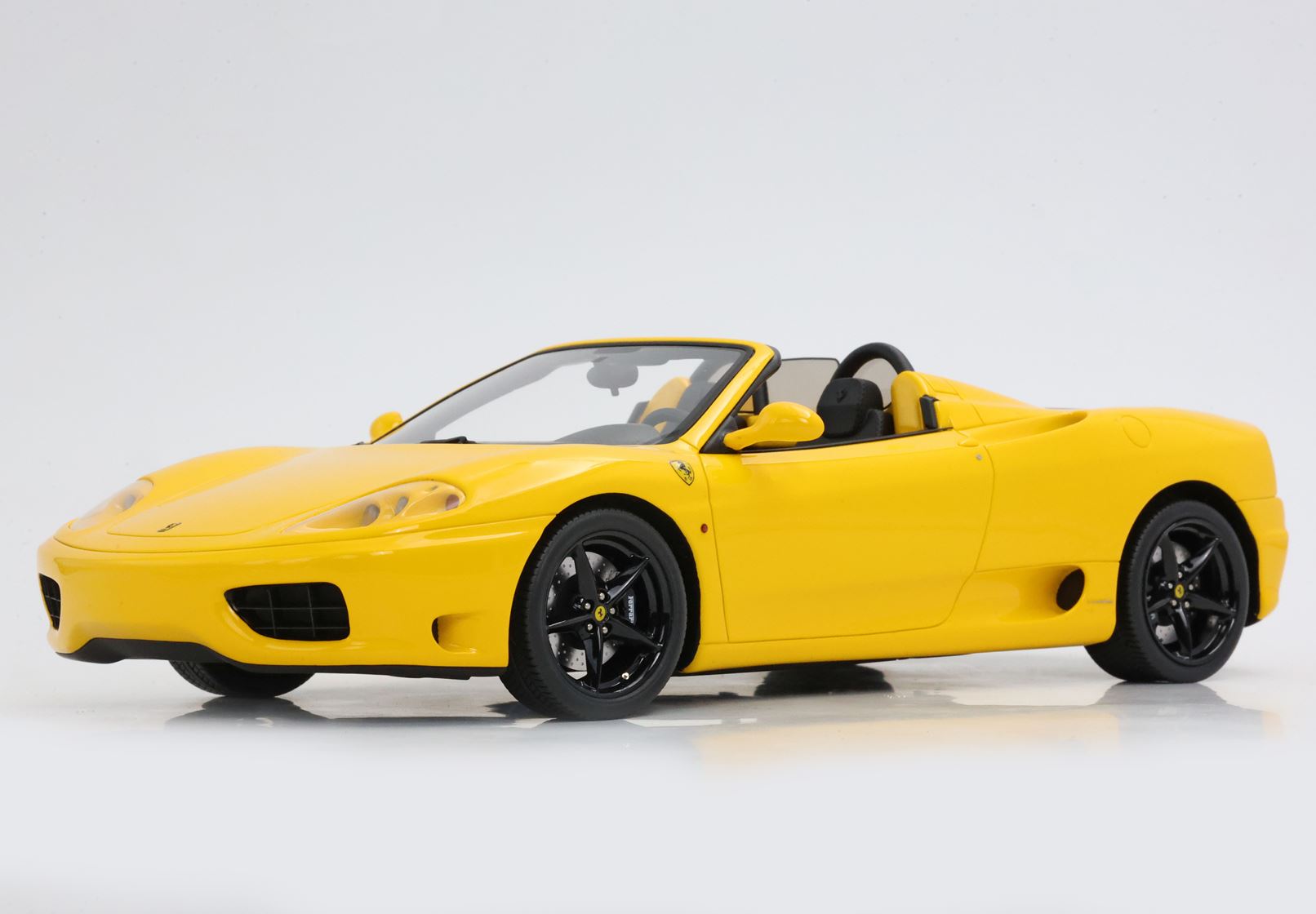 BBR Ferrari 360 Modena Spider Cambio manuale - Modena Yellow | 1:18 - Image 4