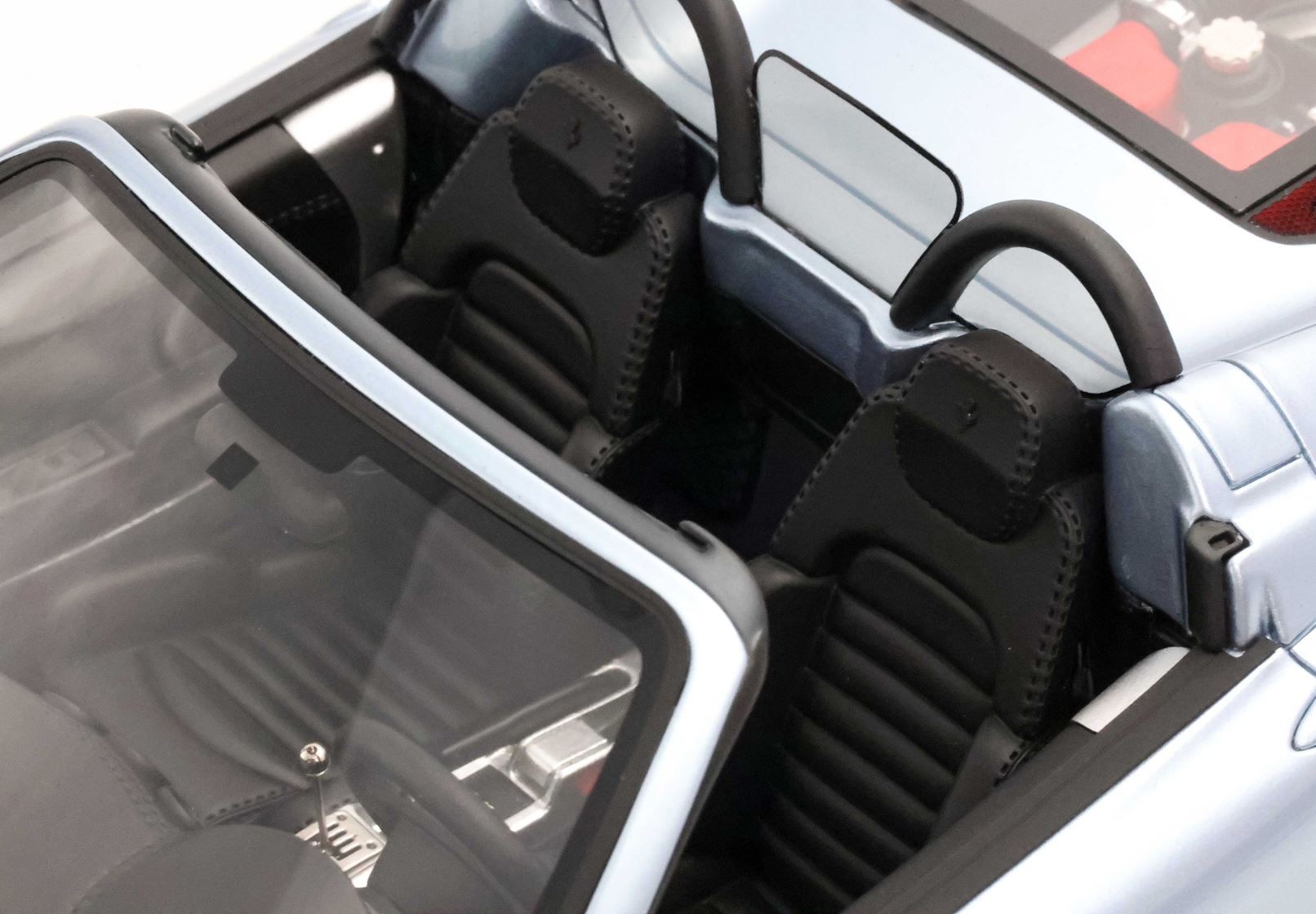 BBR Ferrari 360 Modena Spider Manual Transmission - Alloy Grey - Black | 1:18 - Imagen 9