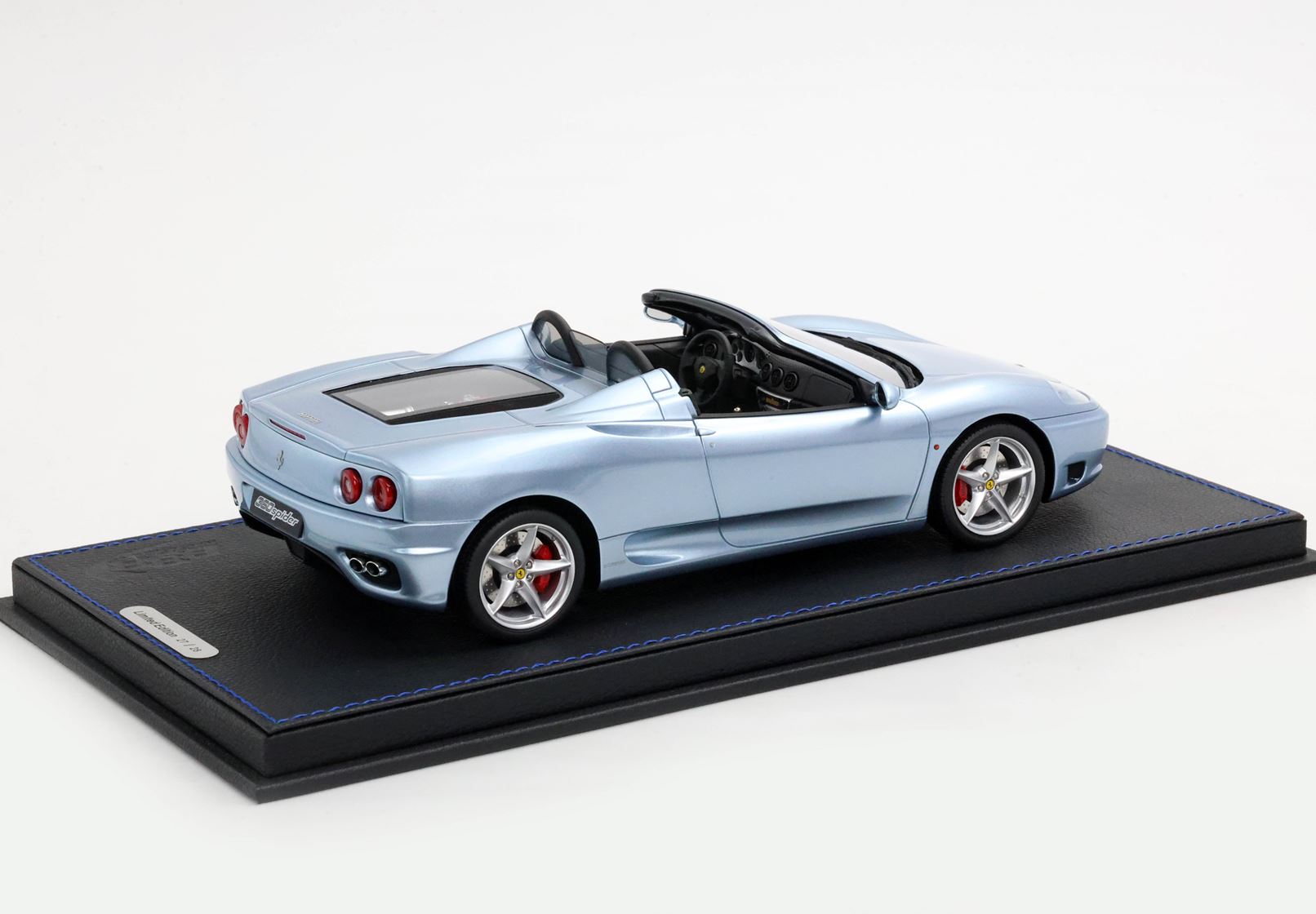 BBR Ferrari 360 Modena Spider Manual Transmission - Alloy Grey - Black | 1:18 - Imagen 2