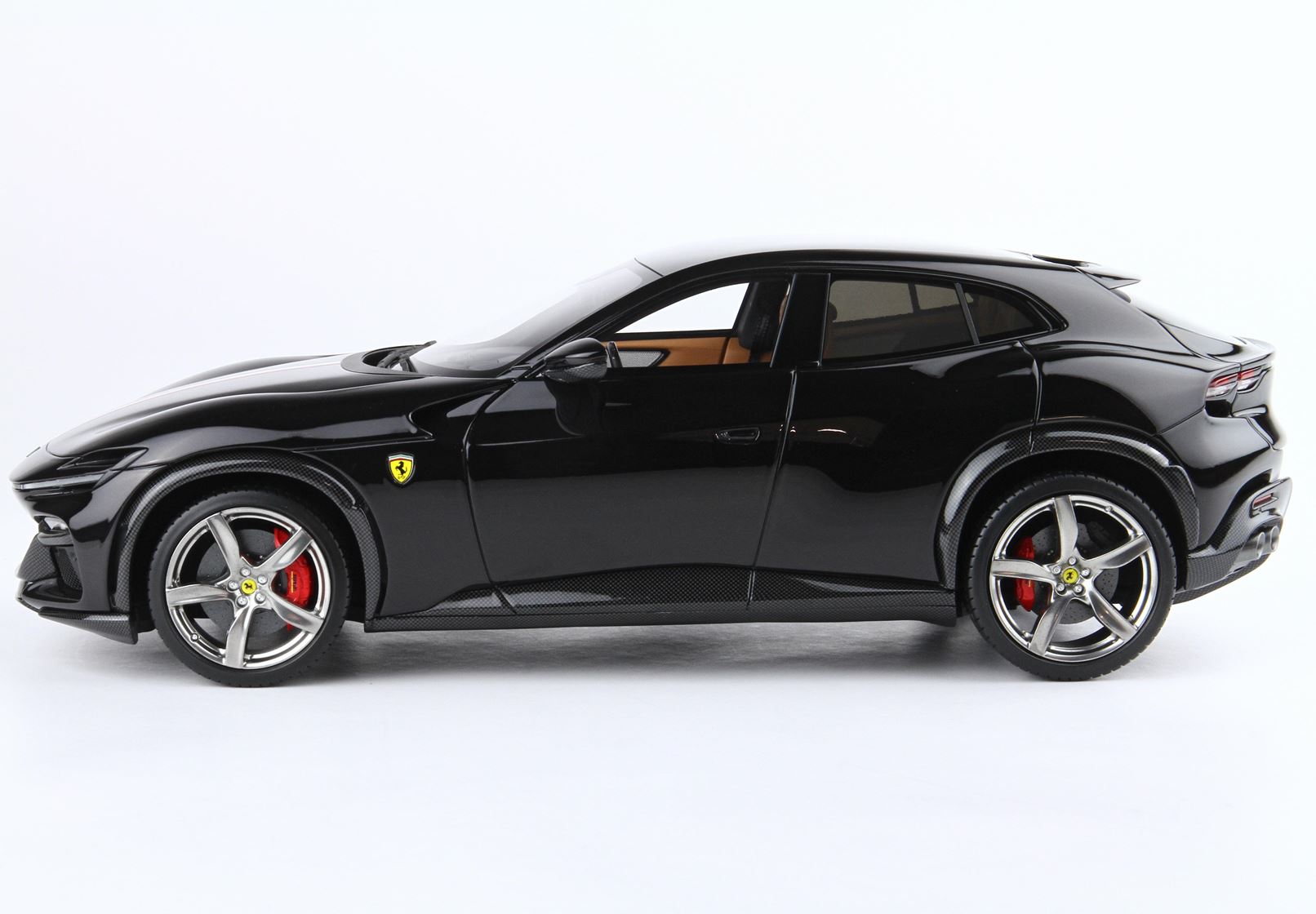 BBR Ferrari Purosangue Panoramic Roof Italian Flag - Purosangue Black | 1:18 - Imagen 3