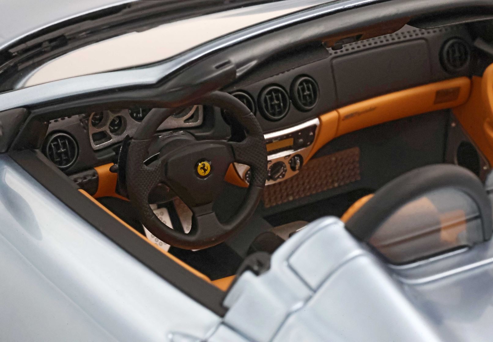 BBR Ferrari 360 Modena Spider Cambio automatico - Alloy Grey | 1:18 - Imagen 7