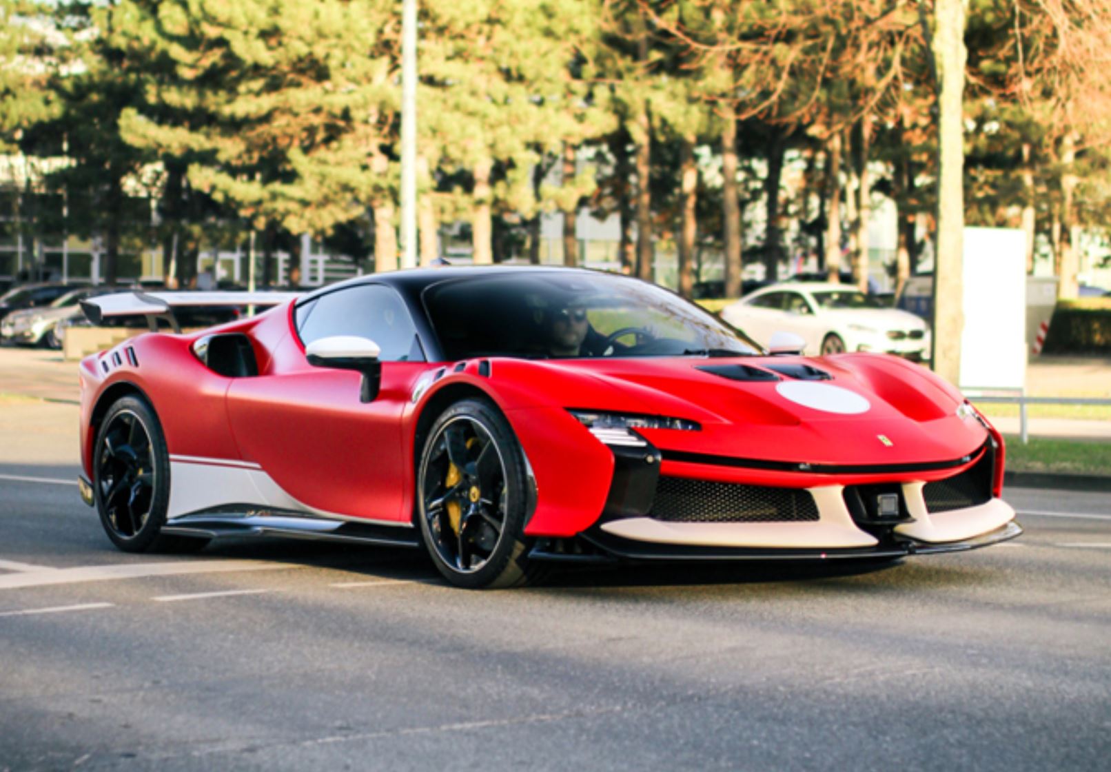 BBR Ferrari SF90 XX Stradale - Red with White Livery | 1:18