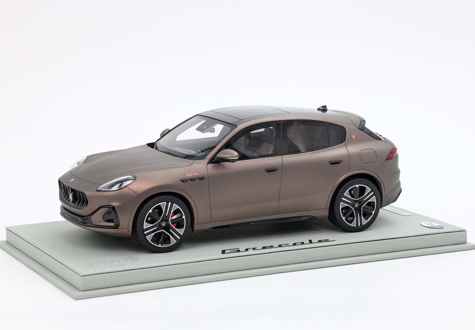 BBR Maserati Grecale Folgore 2022 - Folgore Cobre | 1:18