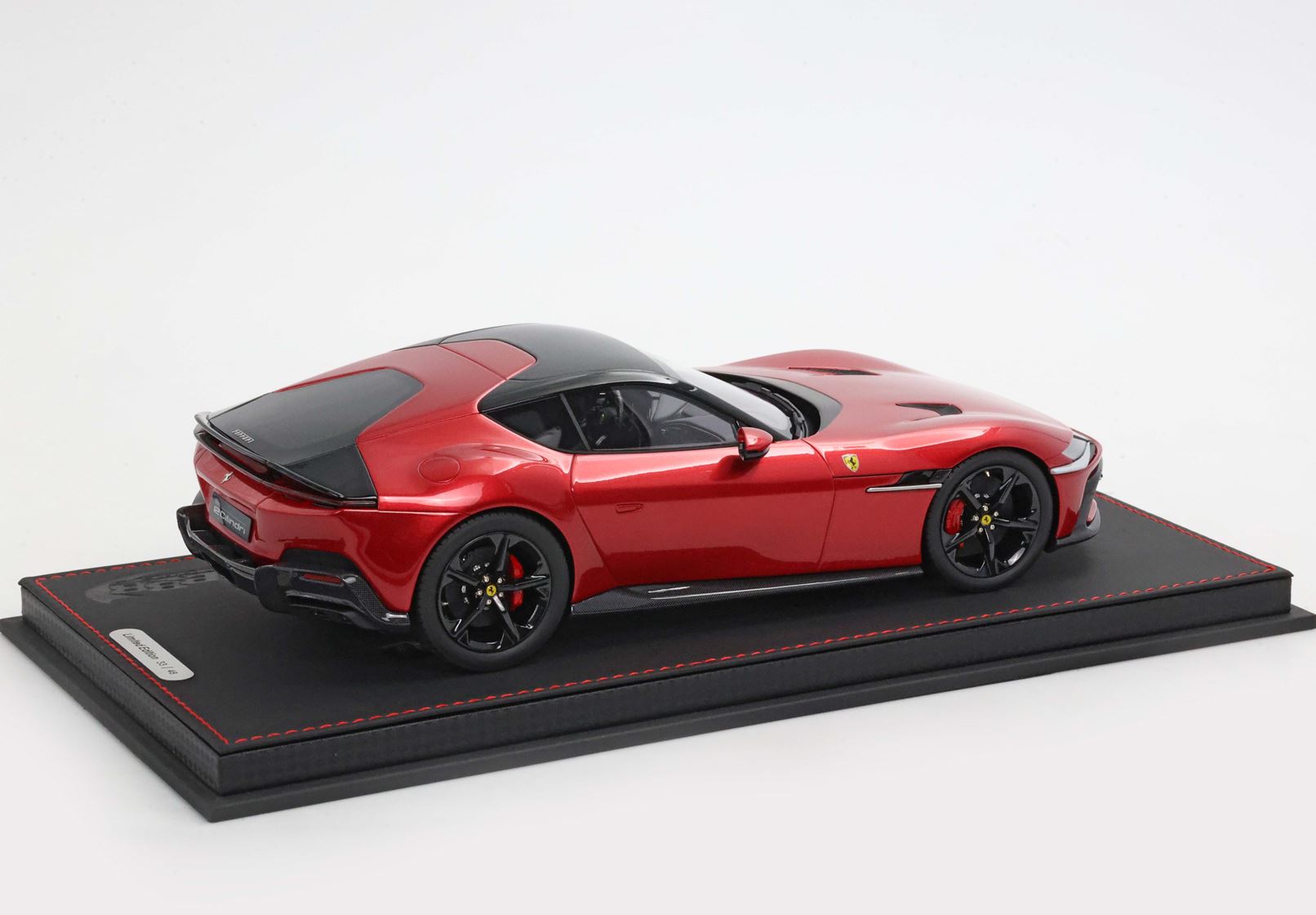 BBR Ferrari 12Cilindri Coupe - Imola Red | 1:18 - Imagen 2