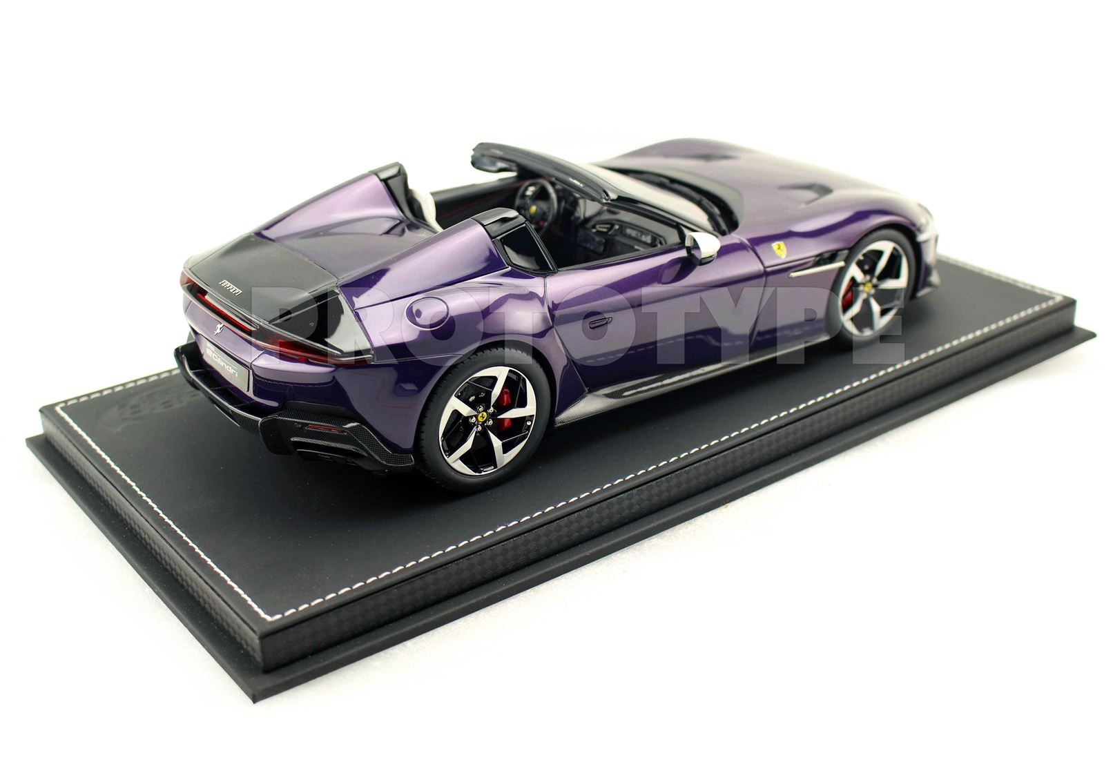 BBR Ferrari 12Cilindri Spider - Hong Kong Purple | 1:18 - Imagen 2