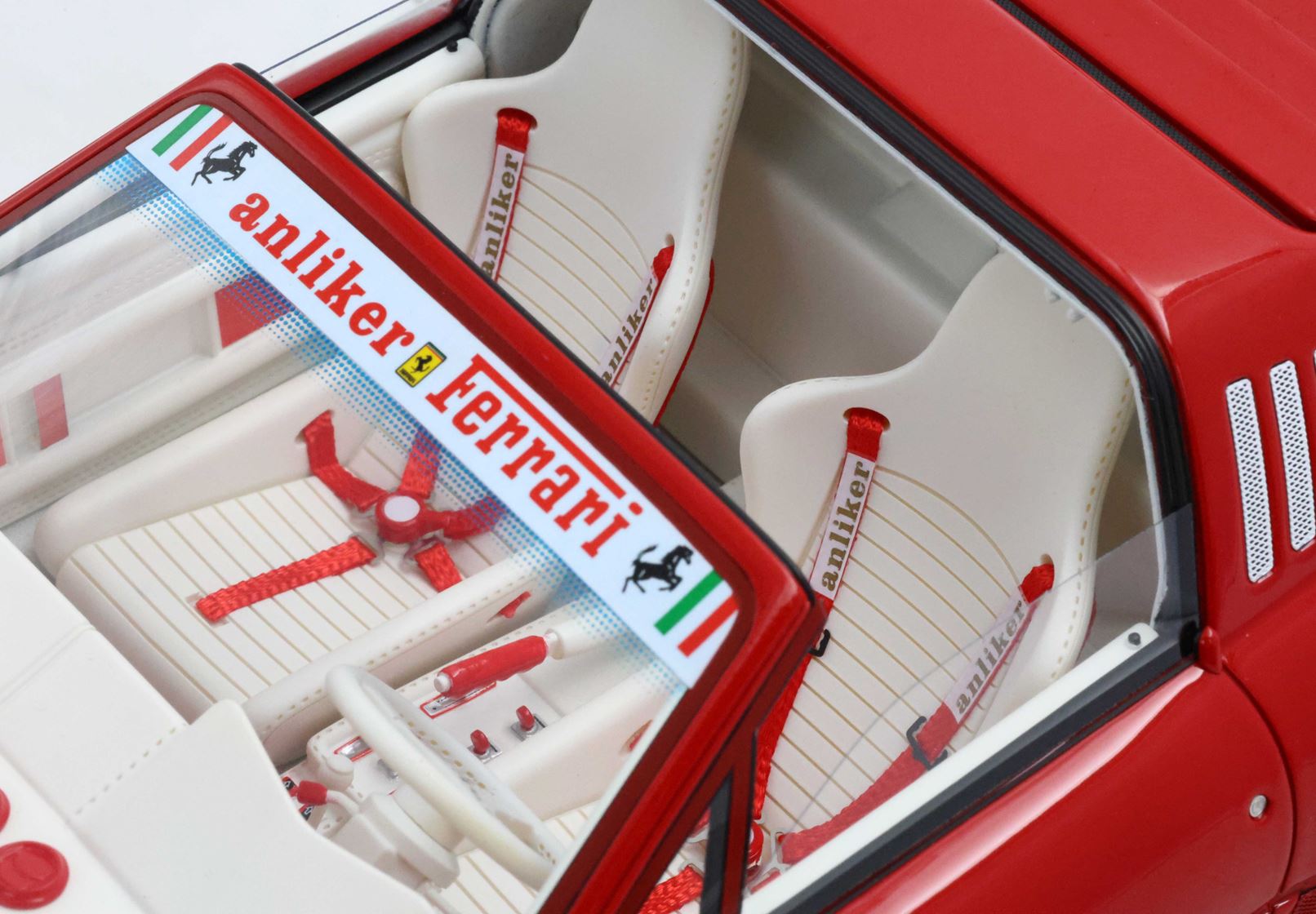BBR Ferrari 512 BB Targa Anliker 1984 - Red | 1:18 - 画像8