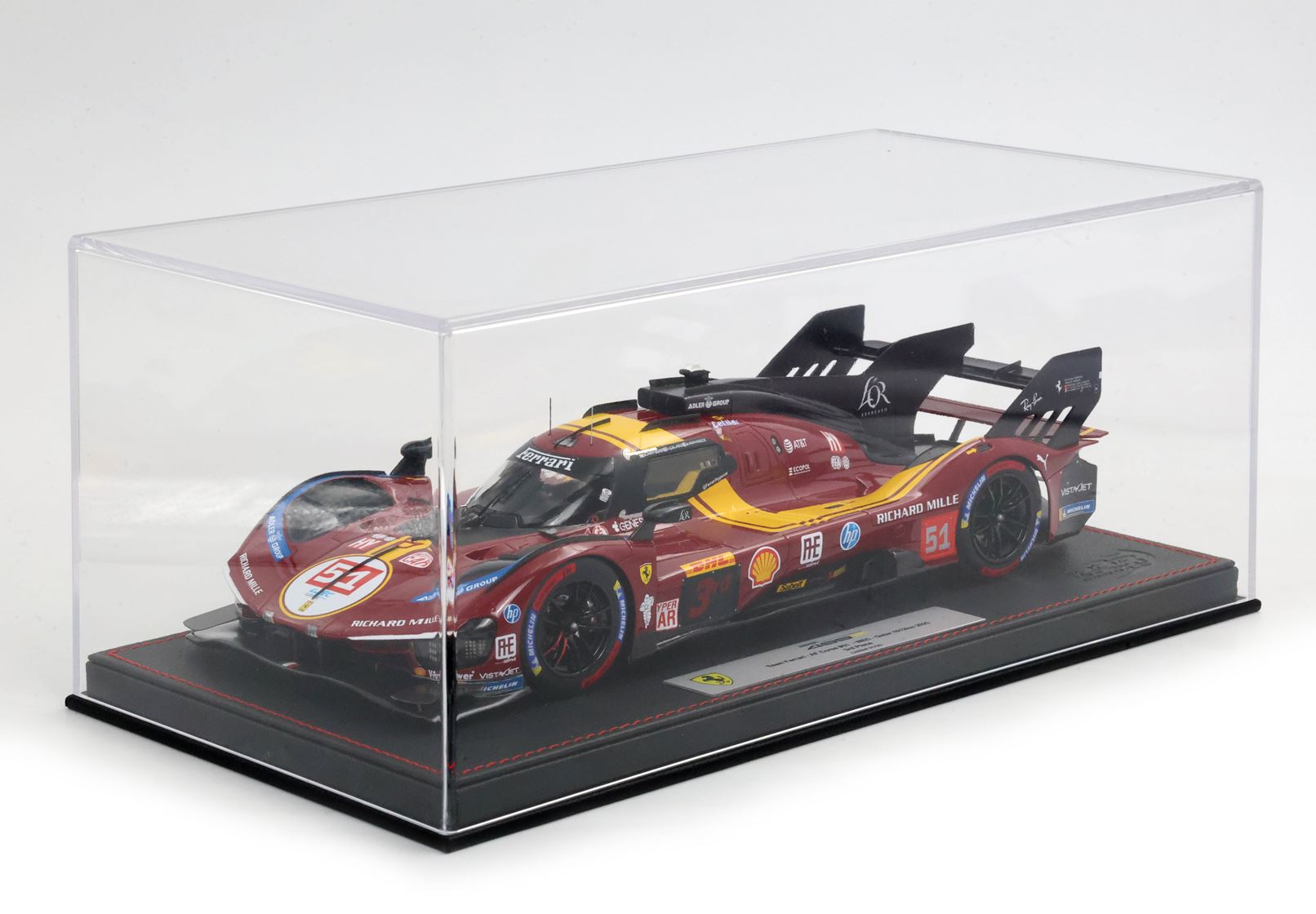 BBR Ferrari 499P Car n. 51 3rd Qatar 1812km 2025 - Matte Red | 1:18 - Immagine 10