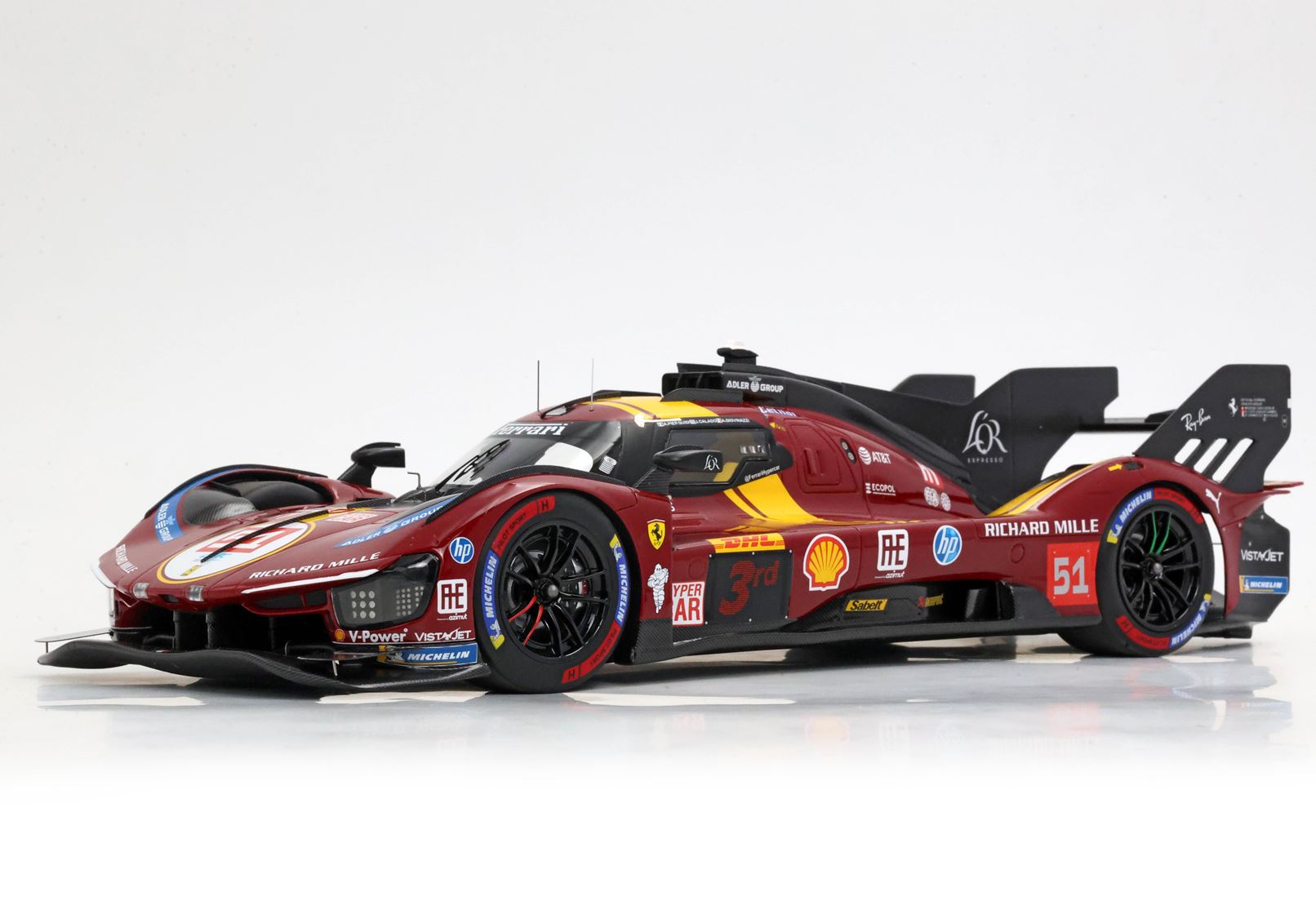 BBR Ferrari 499P Car n. 51 3rd Qatar 1812km 2025 - Matte Red | 1:18 - Immagine 5