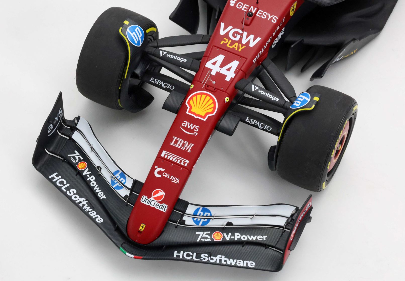 BBR Ferrari SF25 Monaco GP 2025 Shell 75 Years Livery Lewis Hamilton | 1:18 - Immagine 5