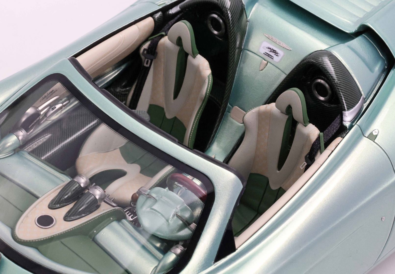 BBR Pagani Huayra Codalunga Speedster - Speedster Green | 1:18 - Imagen 5