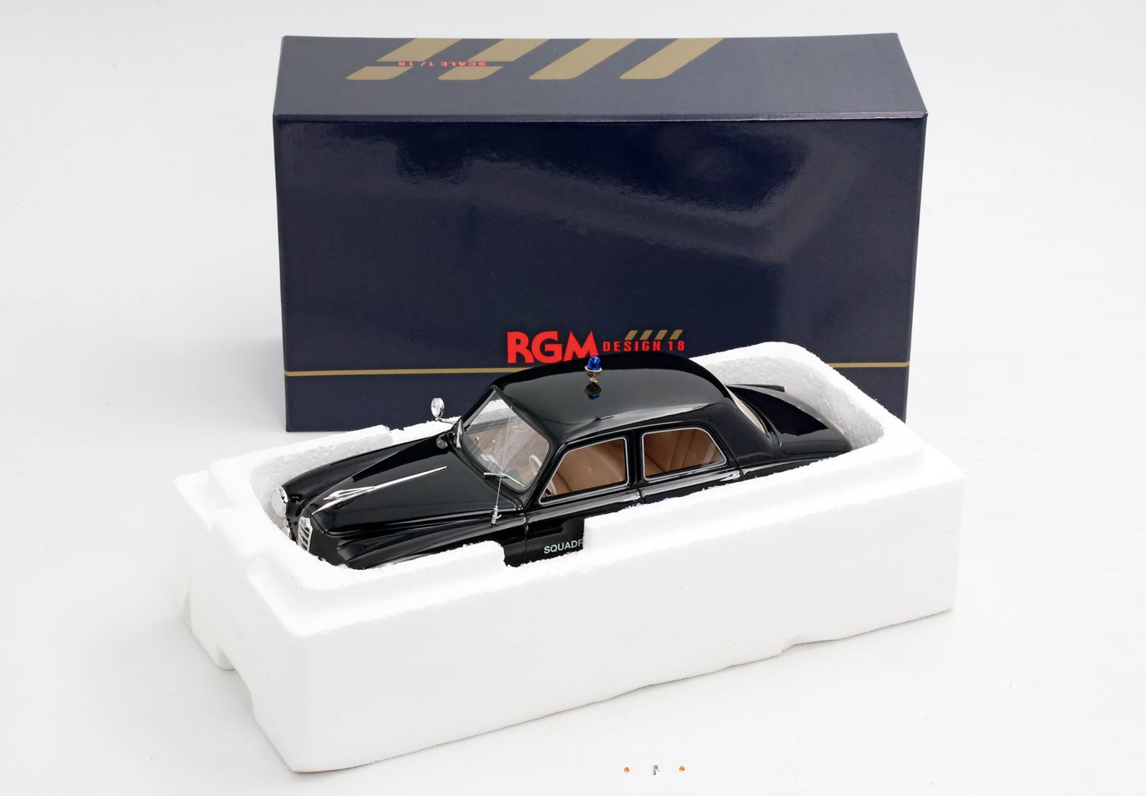 BBR Alfa Romeo 1900 Squadra Mobile Polizia by RGM Design | 1:18 - 画像10