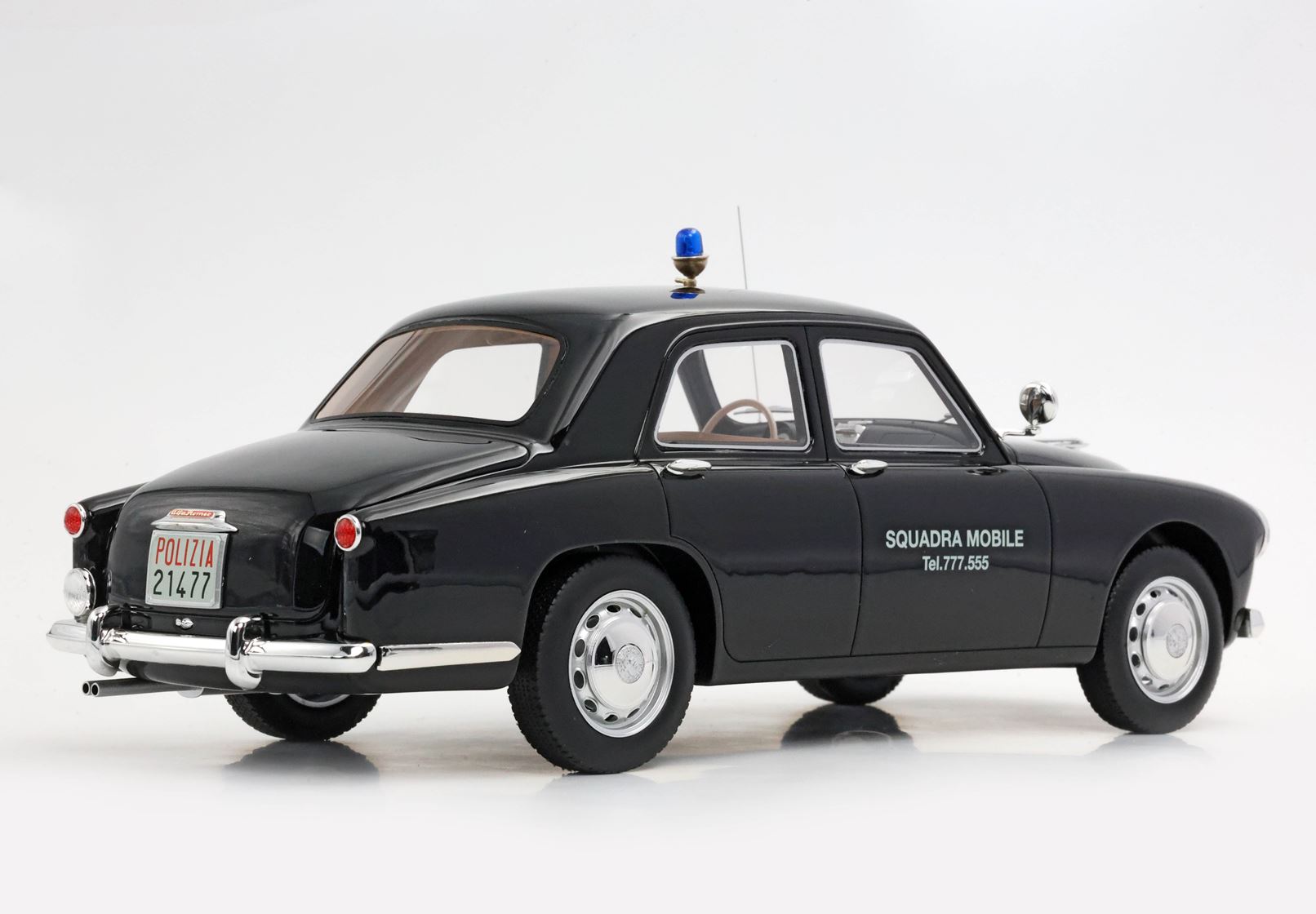 BBR Alfa Romeo 1900 Squadra Mobile Polizia by RGM Design | 1:18 - 画像2