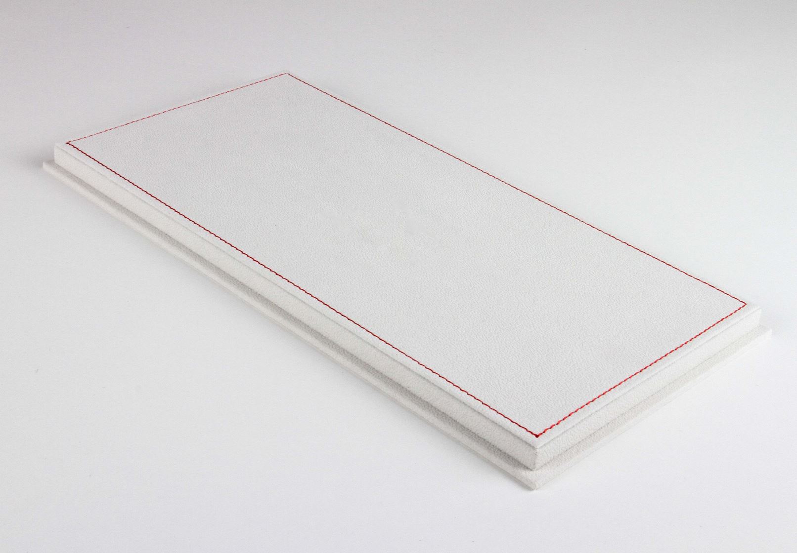 BBR Showcase Light Beige Alcantara Base Red Stitching (4 Pcs Box) | 1:18 - Image 3