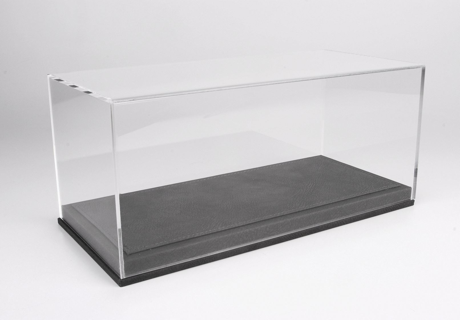 BBR Showcase Plexiglass Injection Molded Set of 4 - Grey | 1:18 - Image 3