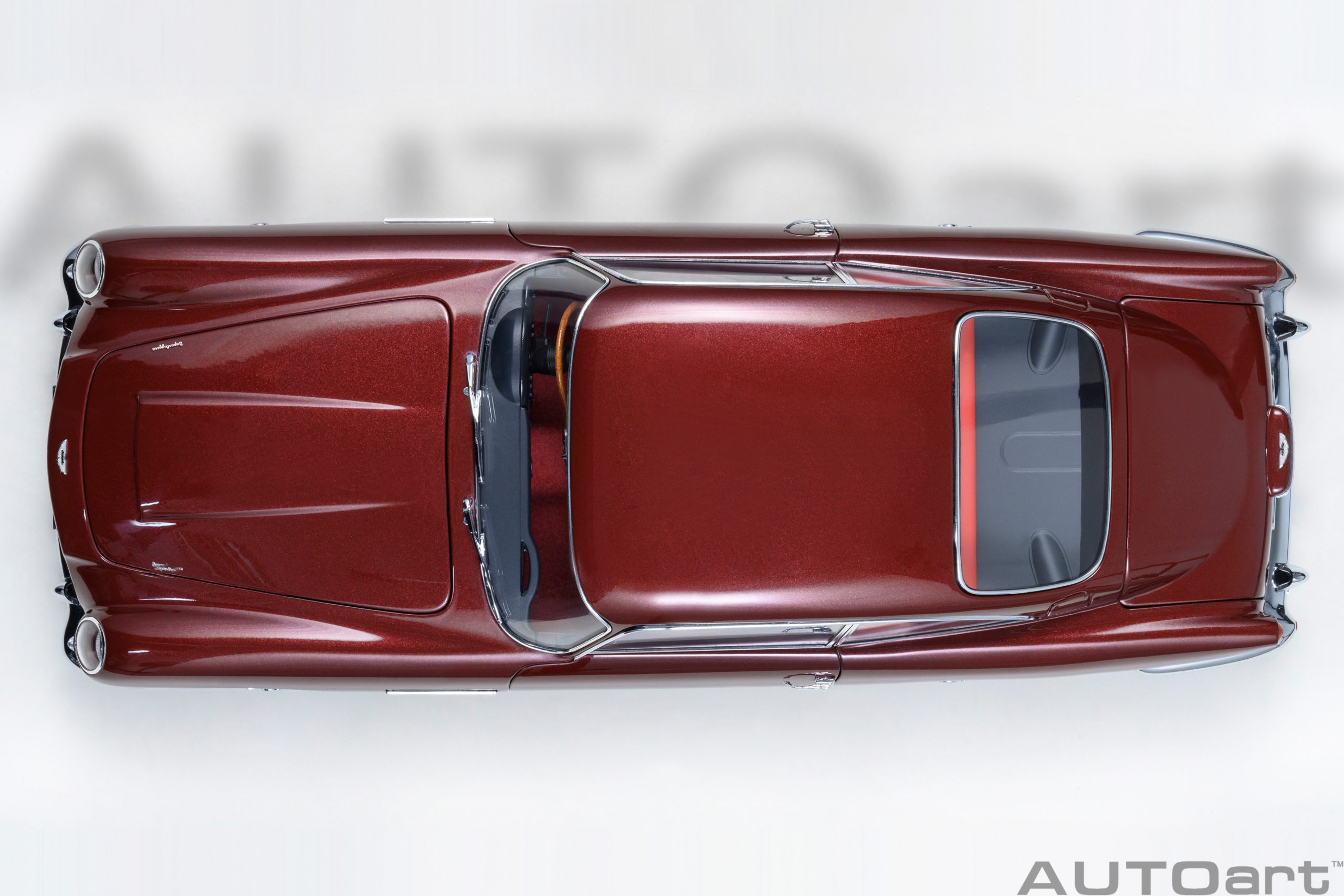 AUTOart Aston Martin DB5 1964 1:18 - Dubonnet Rosso - 画像7