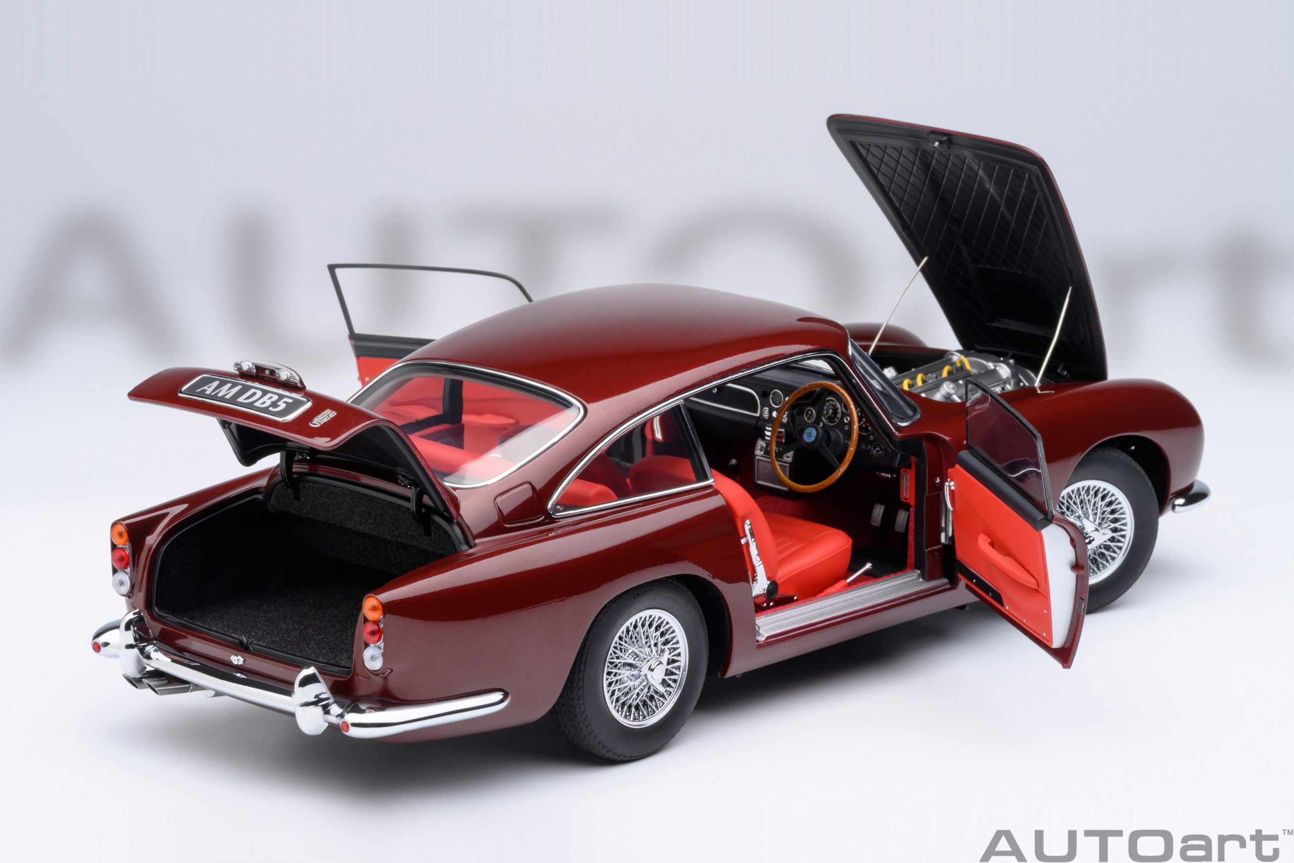 AUTOart Aston Martin DB5 1964 1:18 - Dubonnet Rosso - 画像16