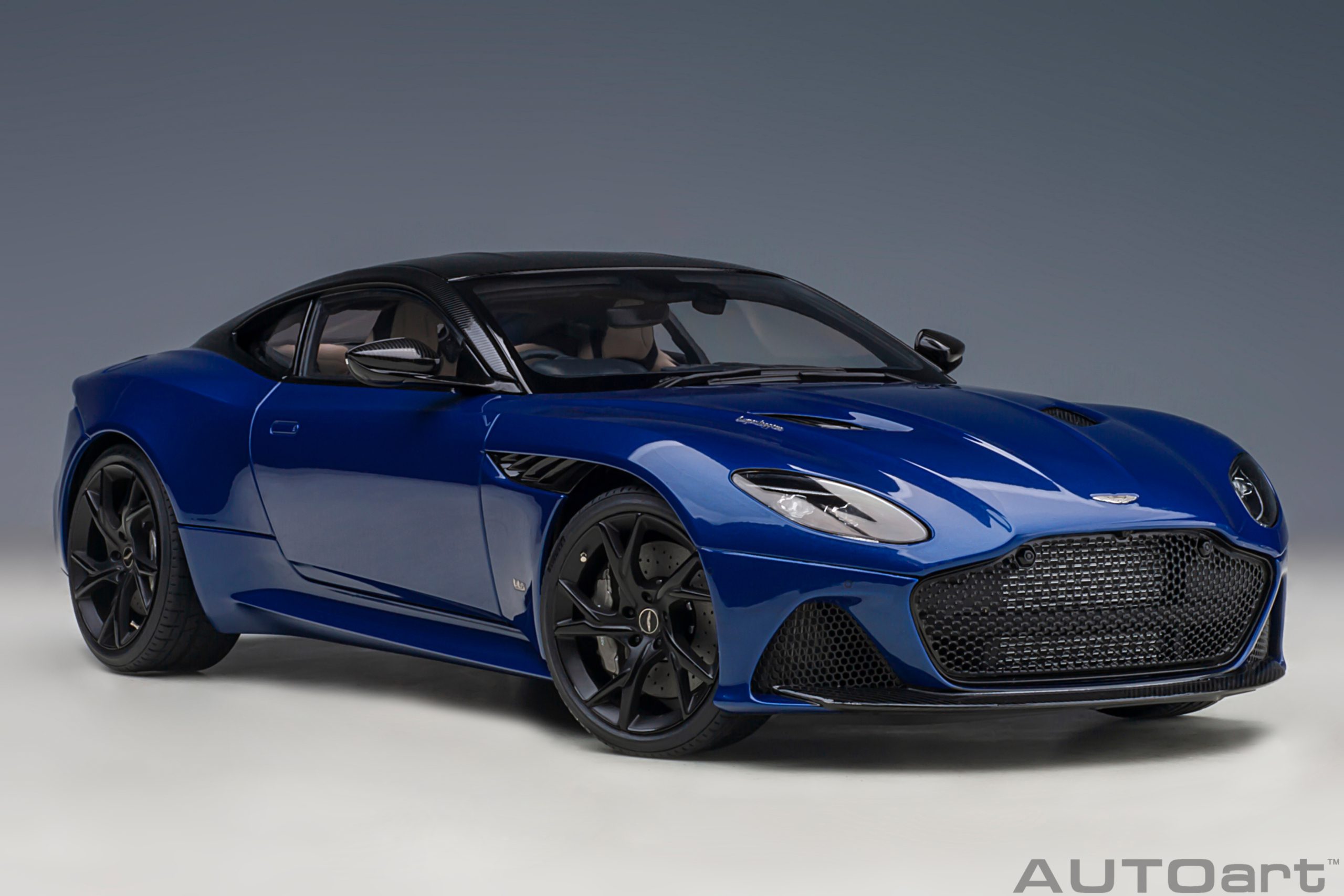 AUTOart Aston Martin DBS Superleggera 2019 1:18 - Zaffre Blue – Bild 15