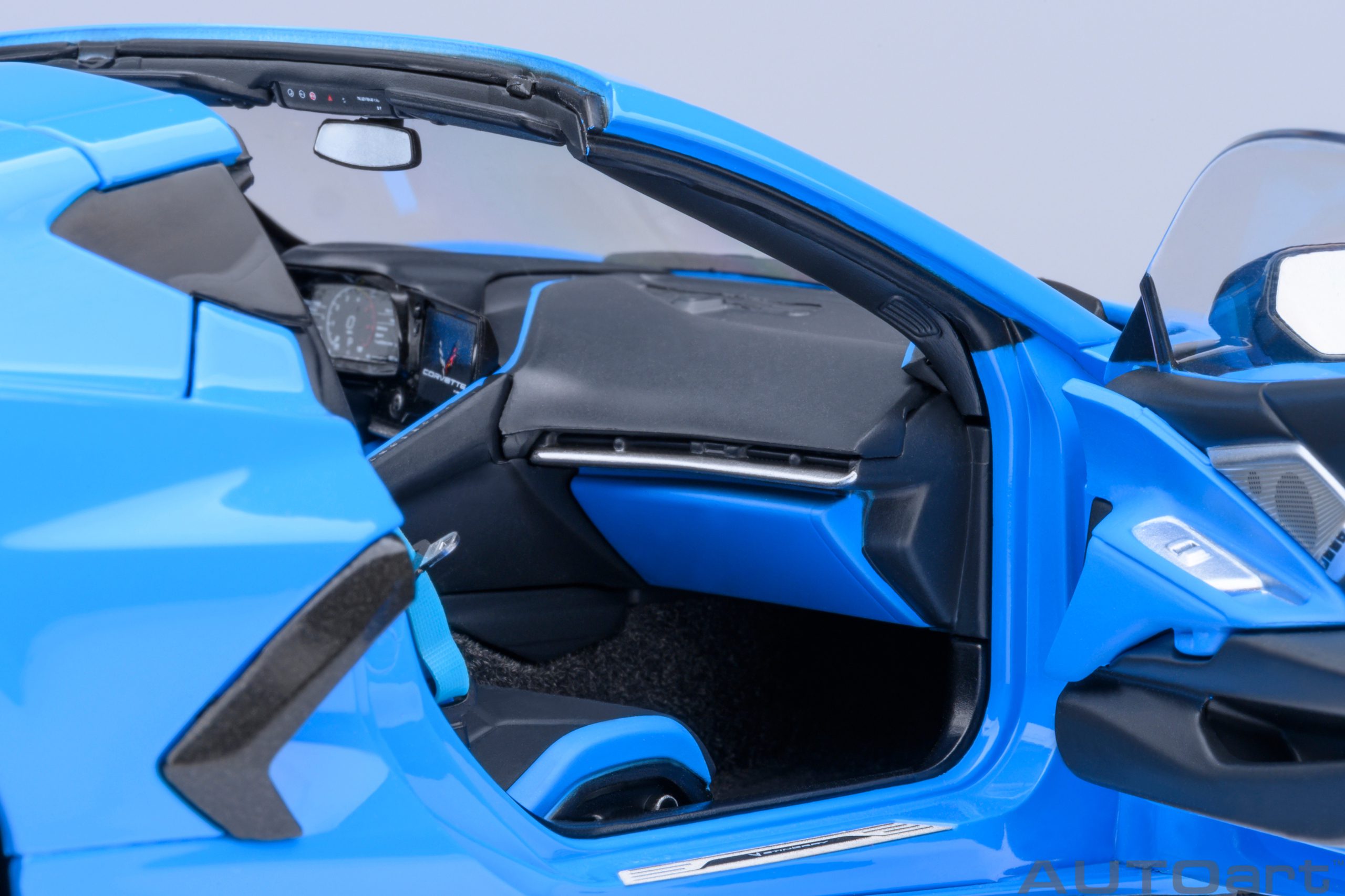 AUTOart Chevrolet Corvette C8 Stingray Z51 2020 1:18 - Rapid Blue - Image 12