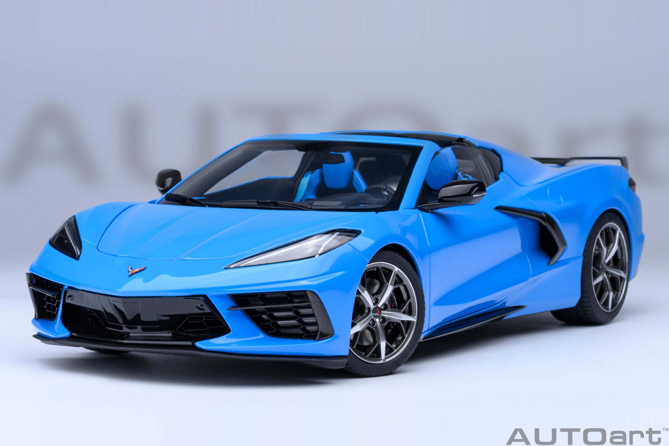 AUTOart Chevrolet Corvette C8 Stingray Z51 2020 1:18 - Rapid Blue - Image 18