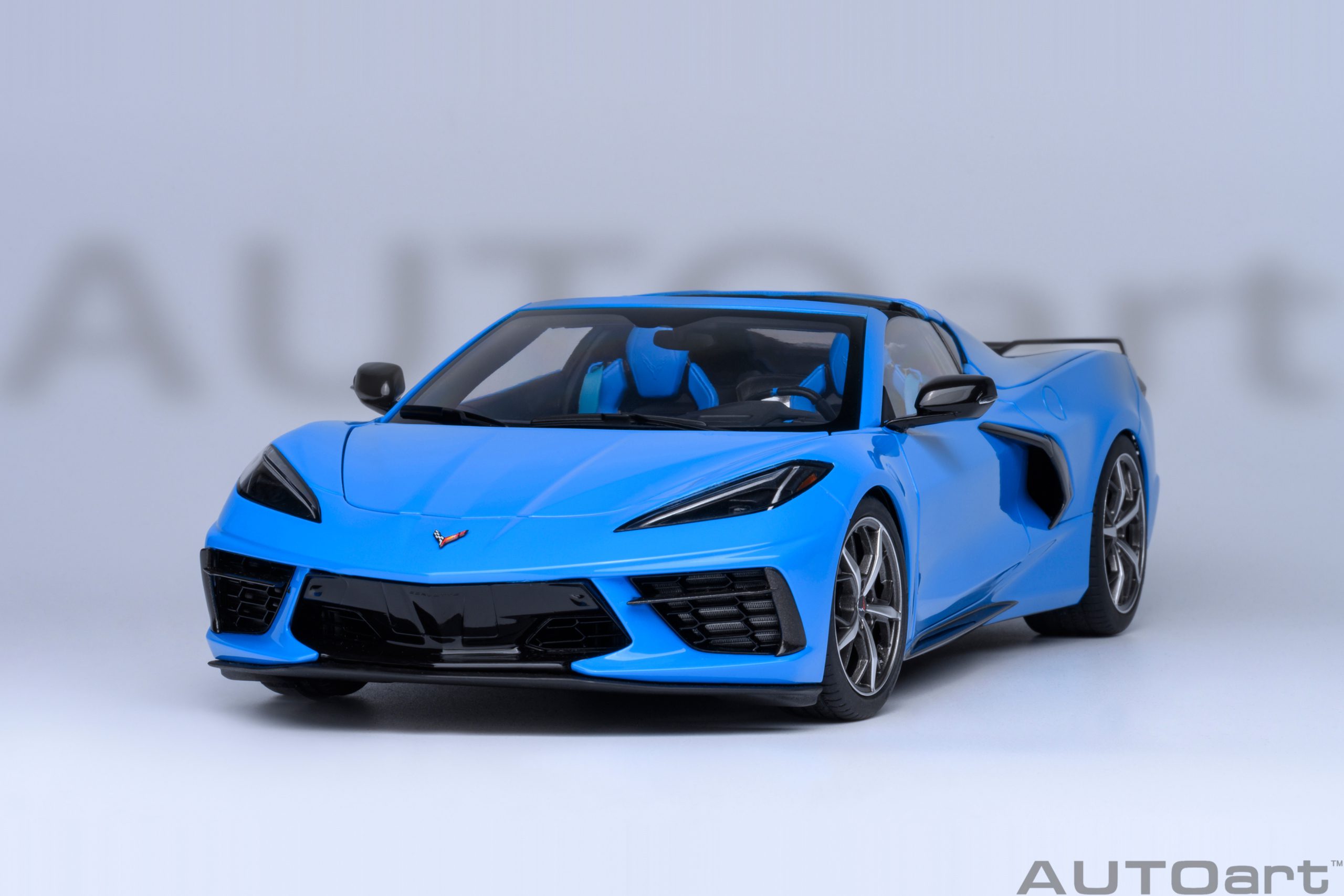 AUTOart Chevrolet Corvette C8 Stingray Z51 2020 1:18 - Rapid Blue - Image 20